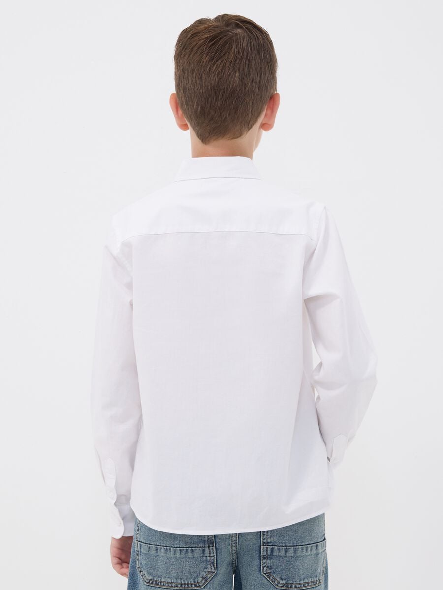 White pure cotton Oxford shirt with classic collar for boys_1