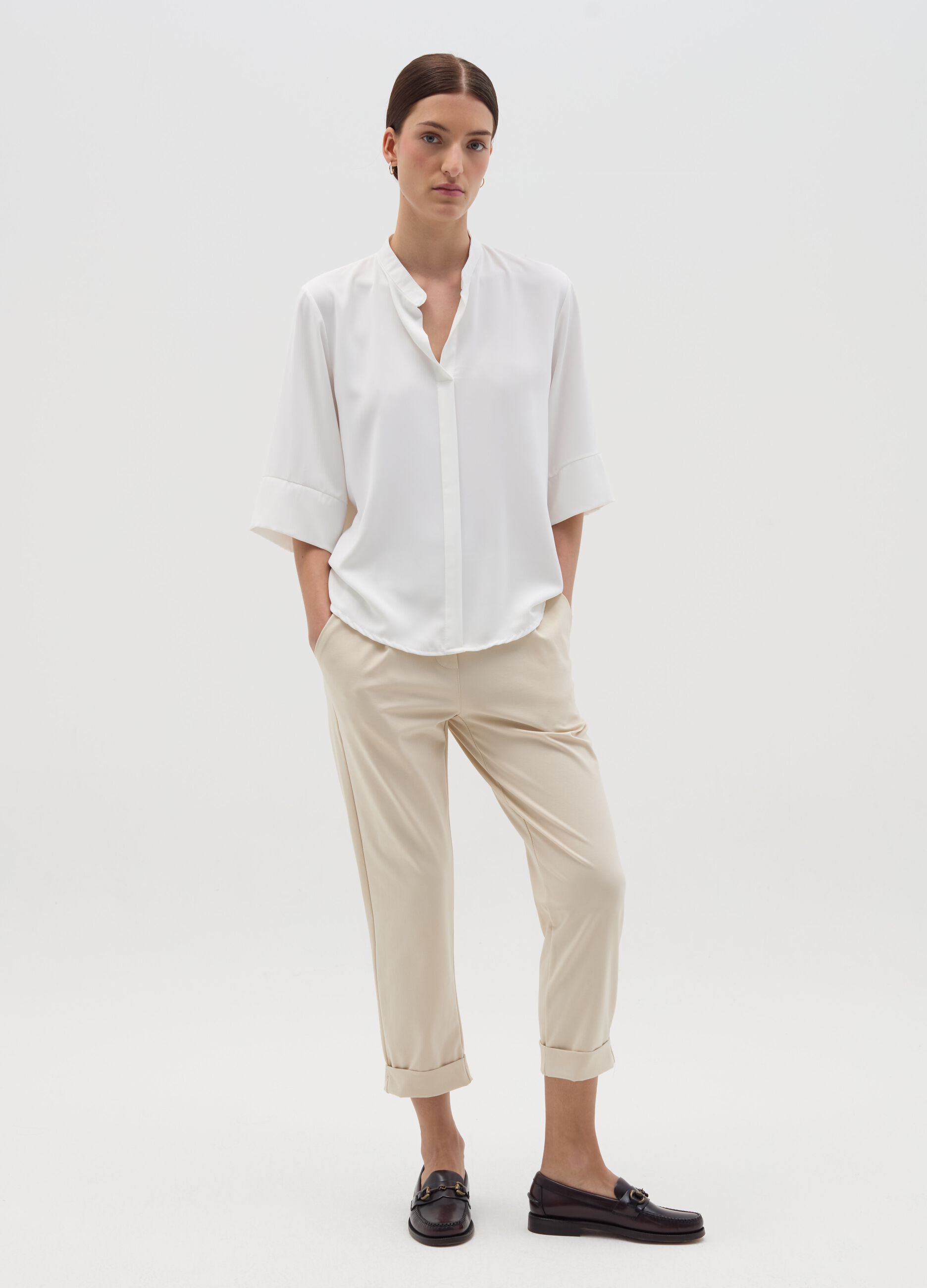 Cropped chino trousers with turn-ups