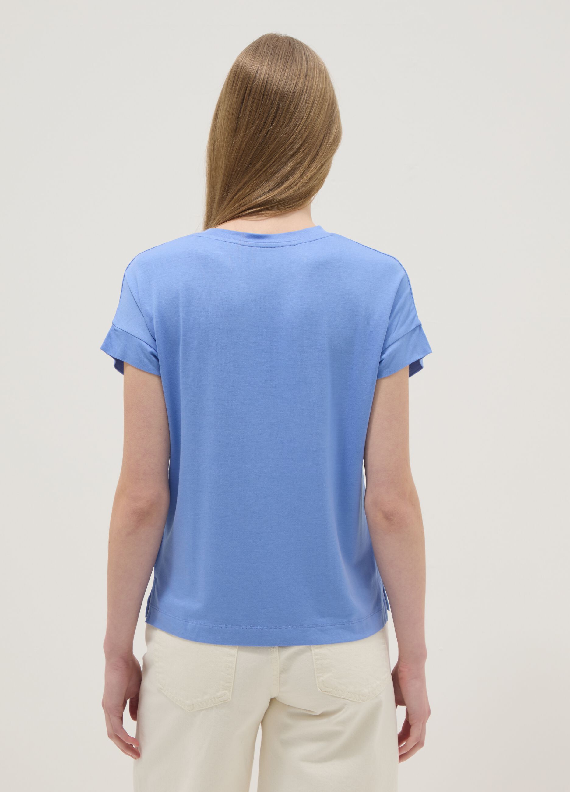 Light blue short-sleeve stretch viscose T-shirt