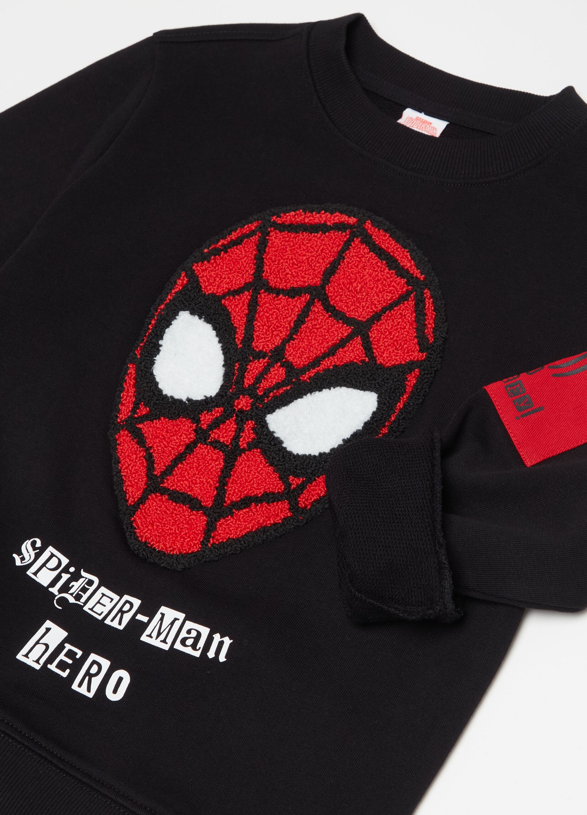 Felpa con patch Spider-Man boucle