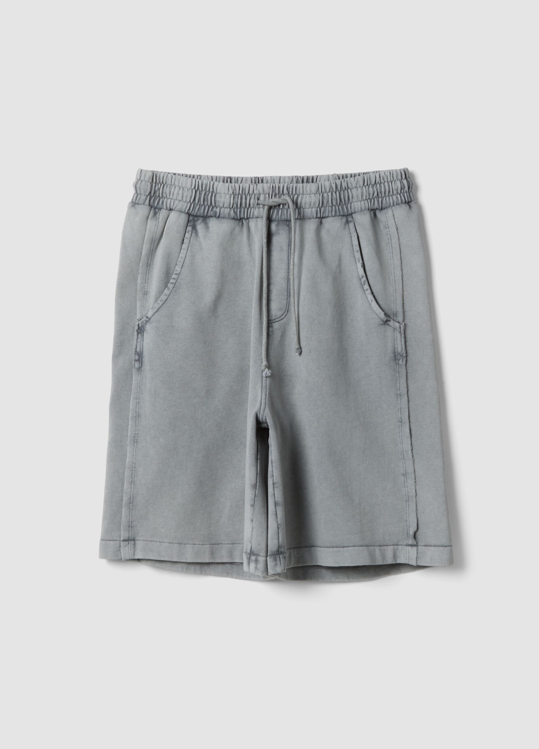 Grey cotton-blend shorts with elasticated waist