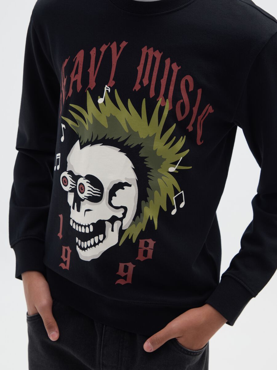 Black cotton sweatshirt with musical print_2