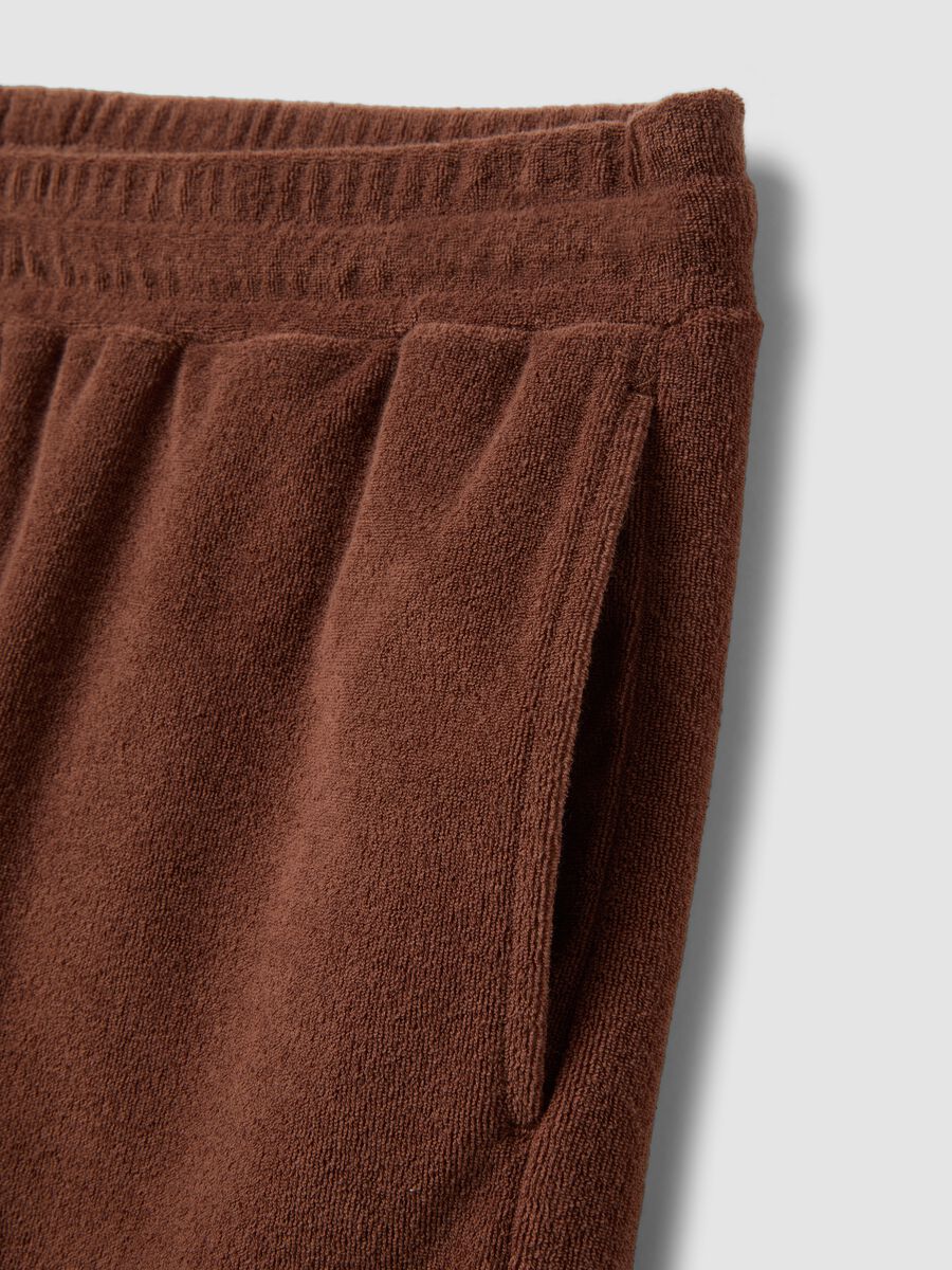 Shorts jogger marroni in misto cotone con vita elasticizzata regular fit_5