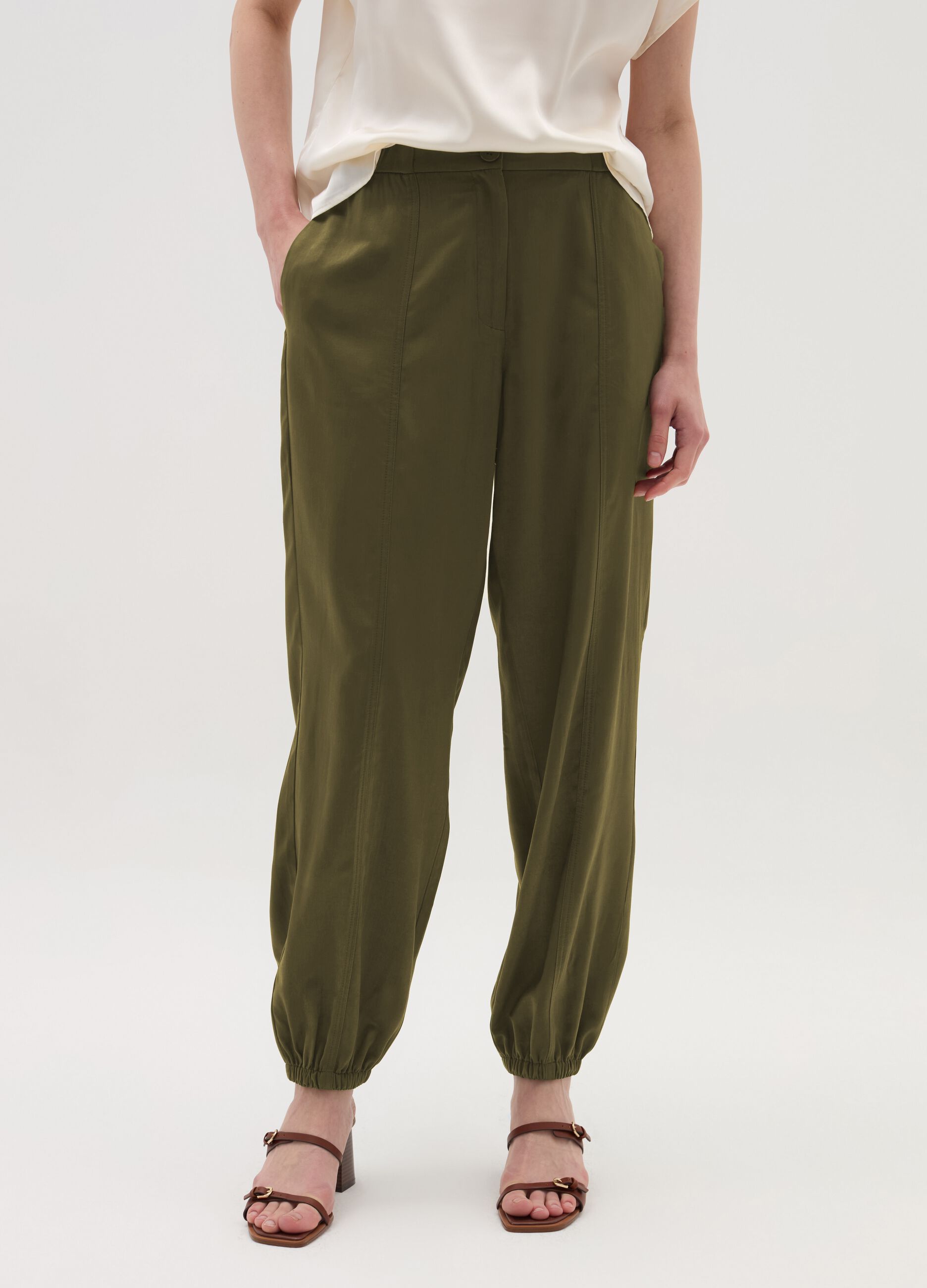 Pantaloni pull on cosa sono discount