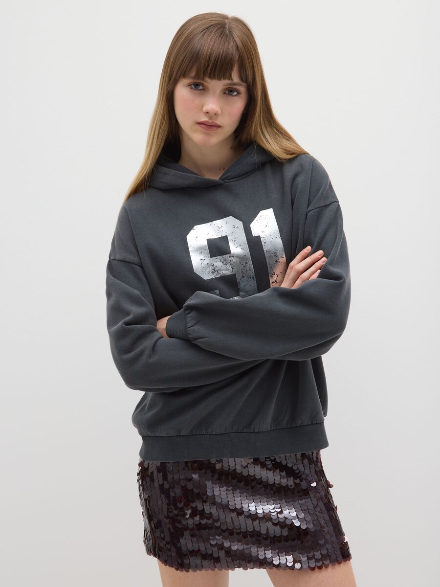 Grey cotton blend regular fit hoodie with print_1