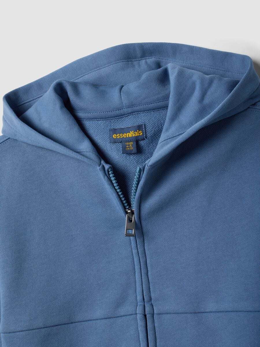 Felpa azzurra con cappuccio in puro cotone organico over fit per bambino_2