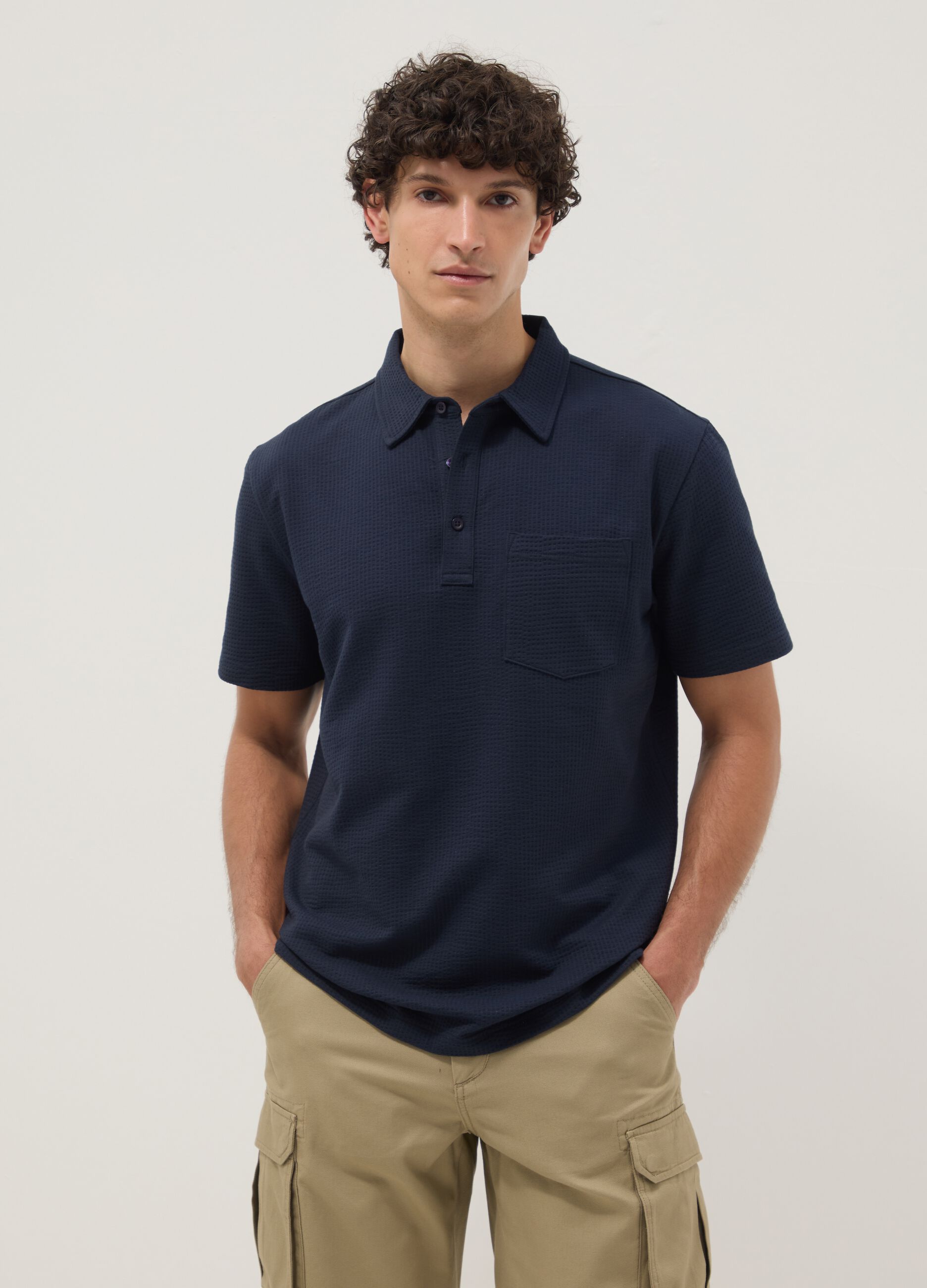 Blue short-sleeved stretch polo shirt