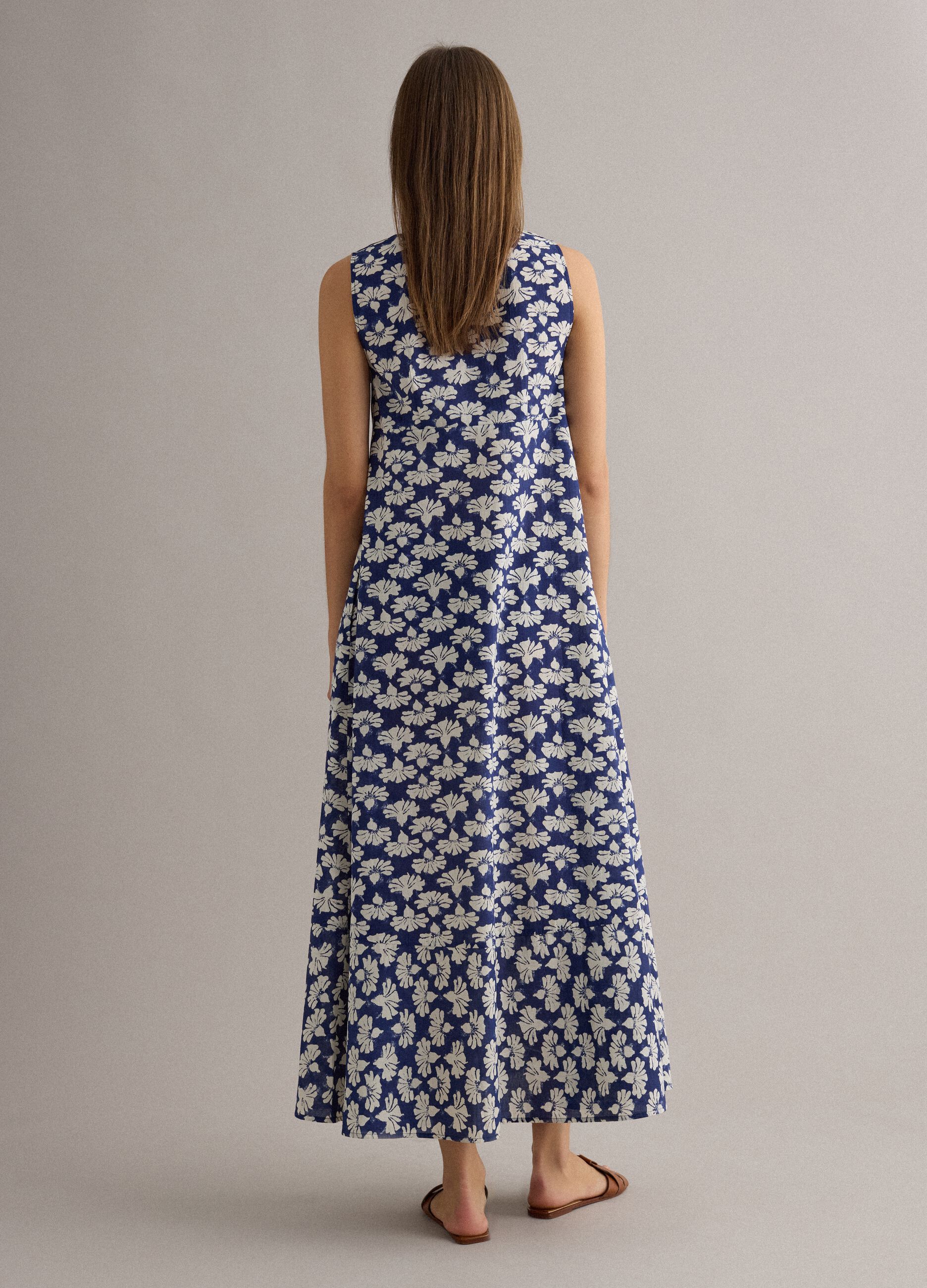 Blue pure cotton maxi dress with V-neck and floral print