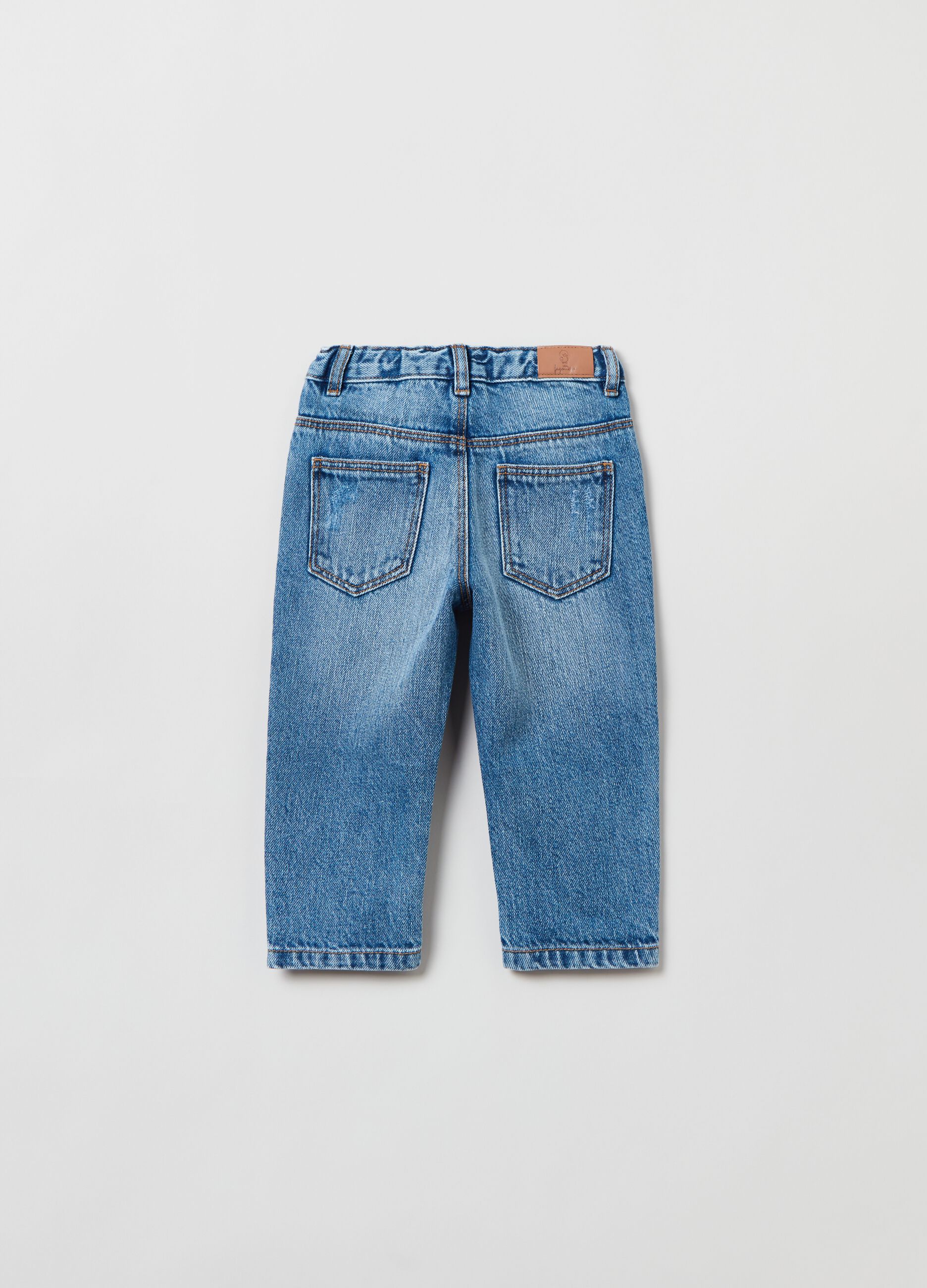 Jeans cinque tasche con abrasioni_1