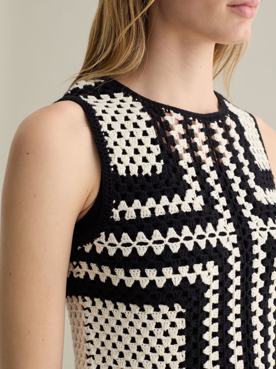 Two-tone crochet tank top_2