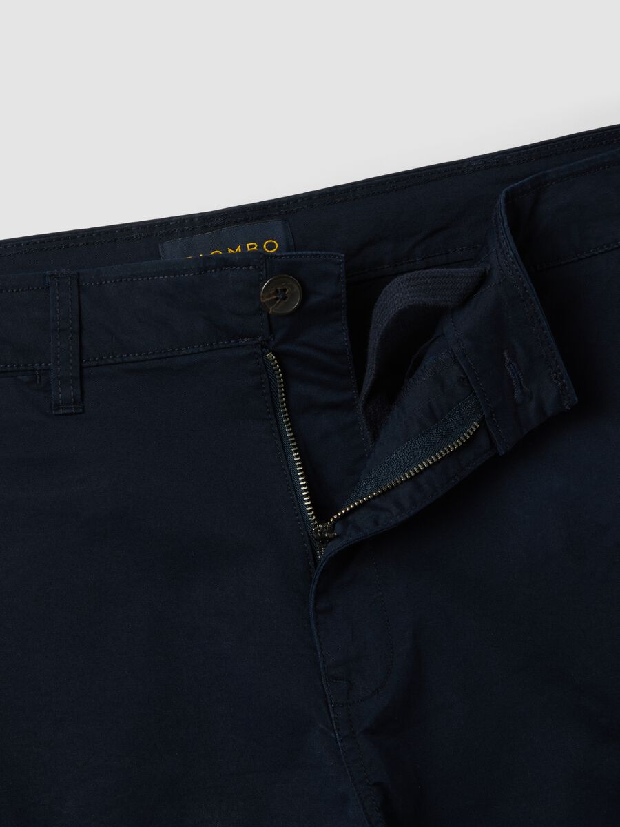 Pantaloncini cargo in cotone elasticizzato blu regular fit_5