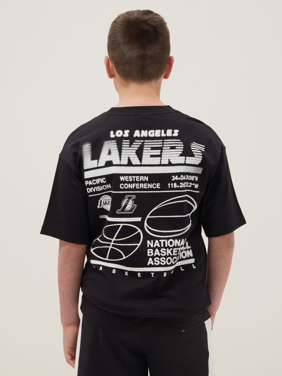 Children's black pure cotton T-shirt regular fit with Lakers logo_1