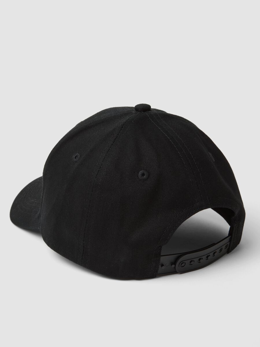 Black pure cotton cap with Inter Miami CF embroidery_1