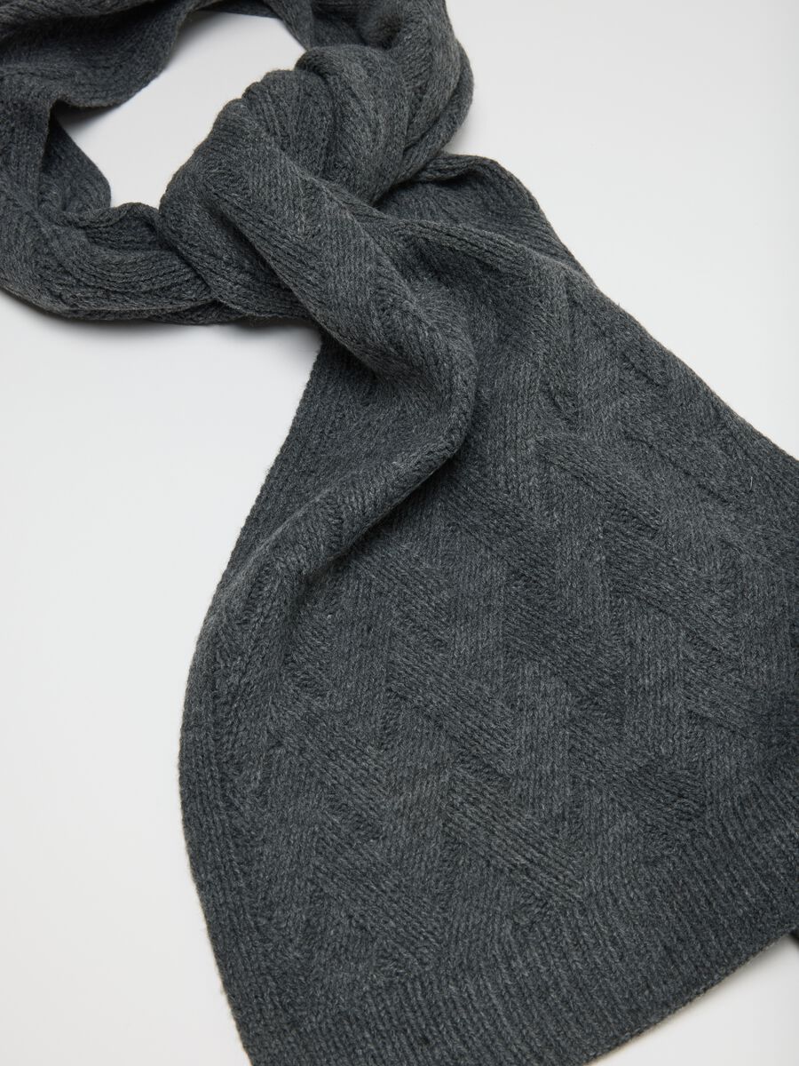 Sciarpa grigia_1