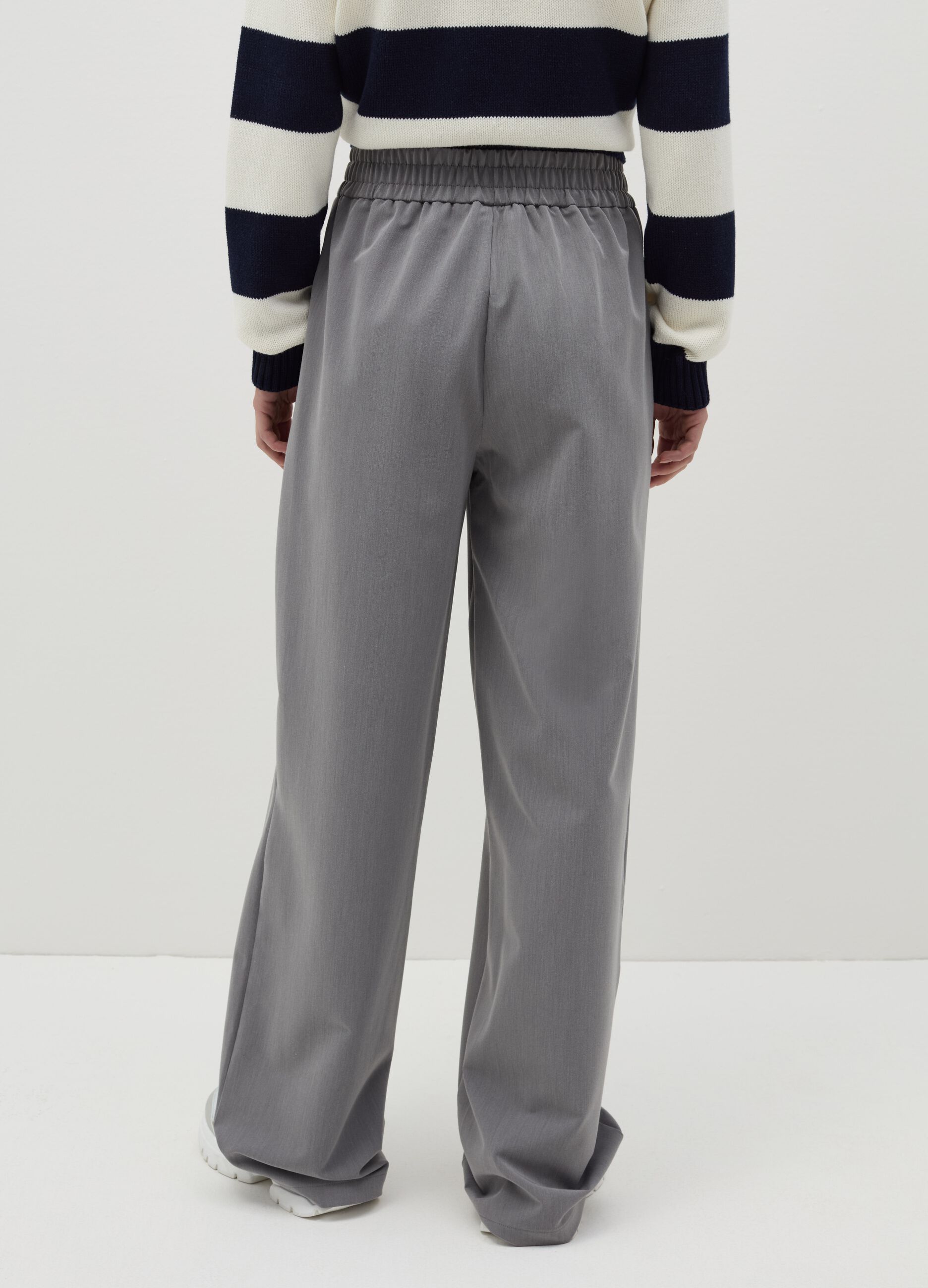 Fluid tailored trousers