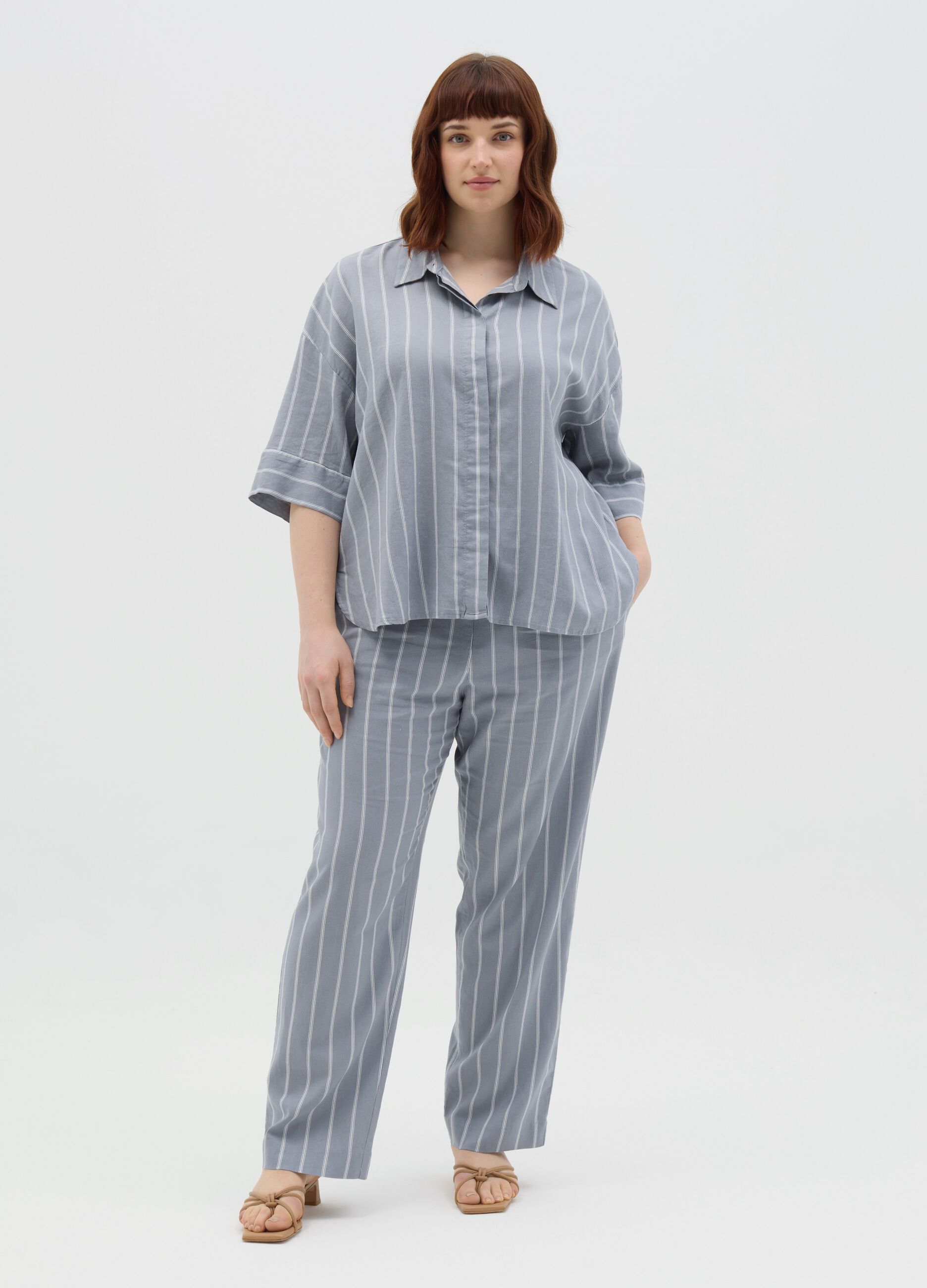 Camicia gessata grigia maniche a kimono Curvy