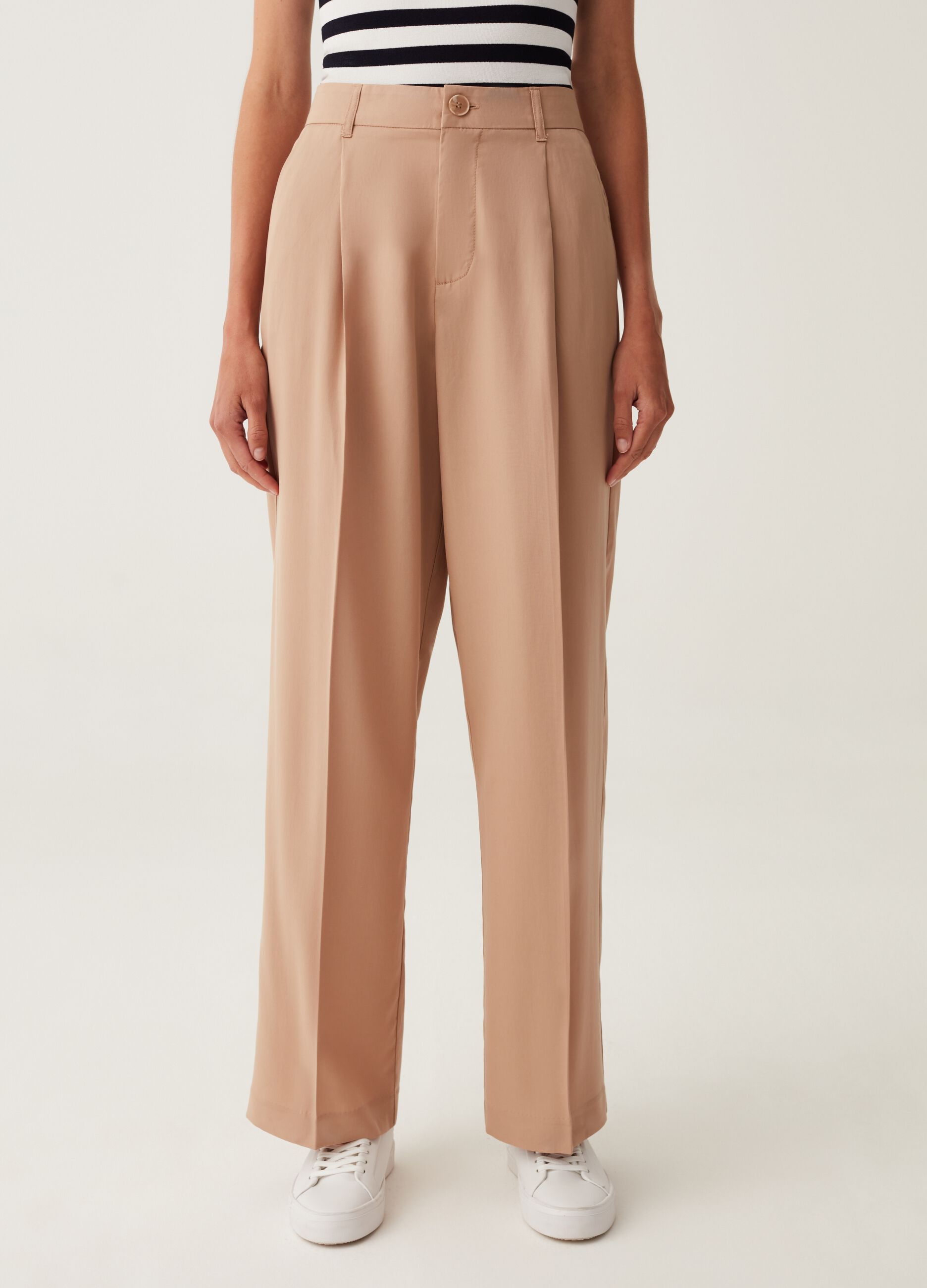 Pantaloni palazzo a vita alta_1