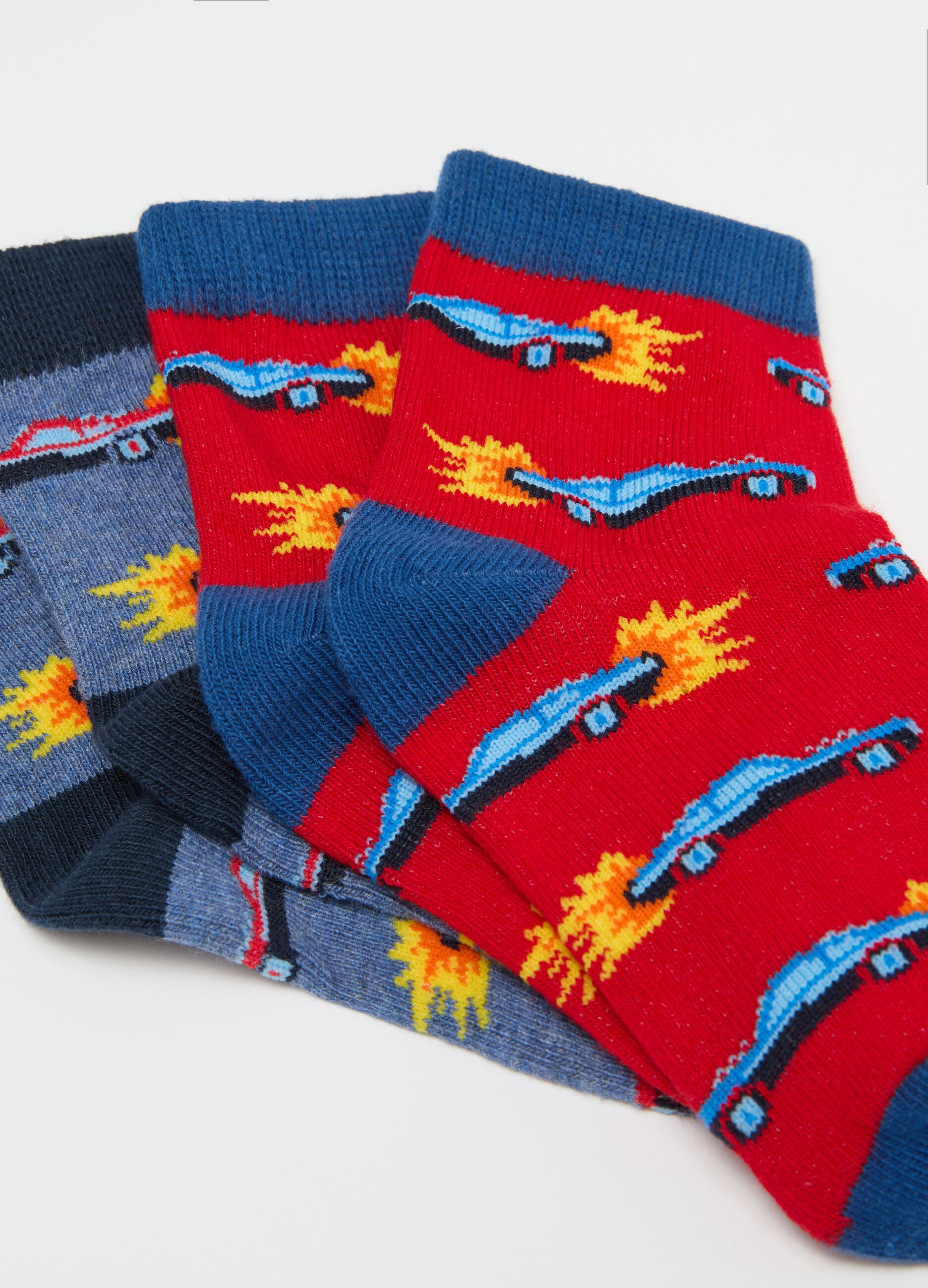 Five-pair pack short socks with stripes and race car