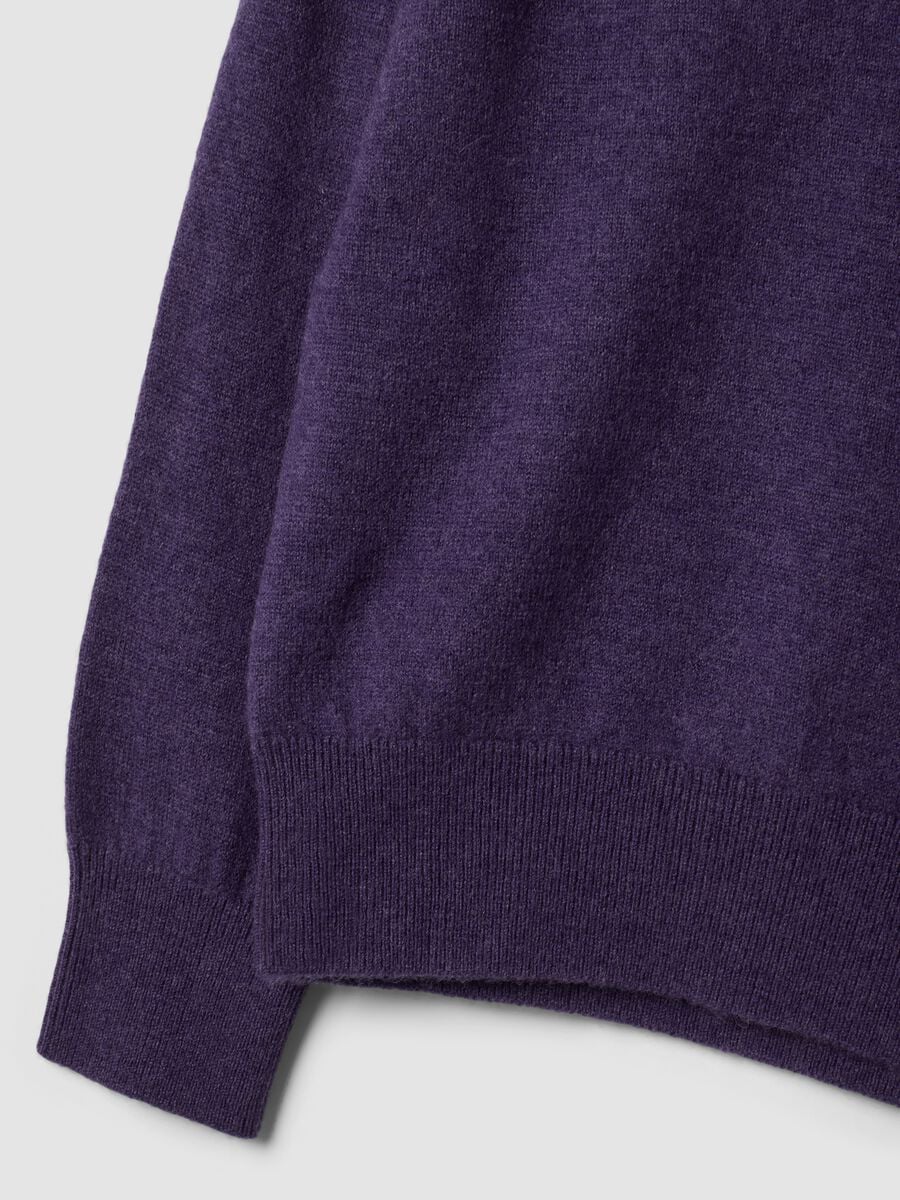 Maglione viola in pura lana a maniche lunghe regular fit_1