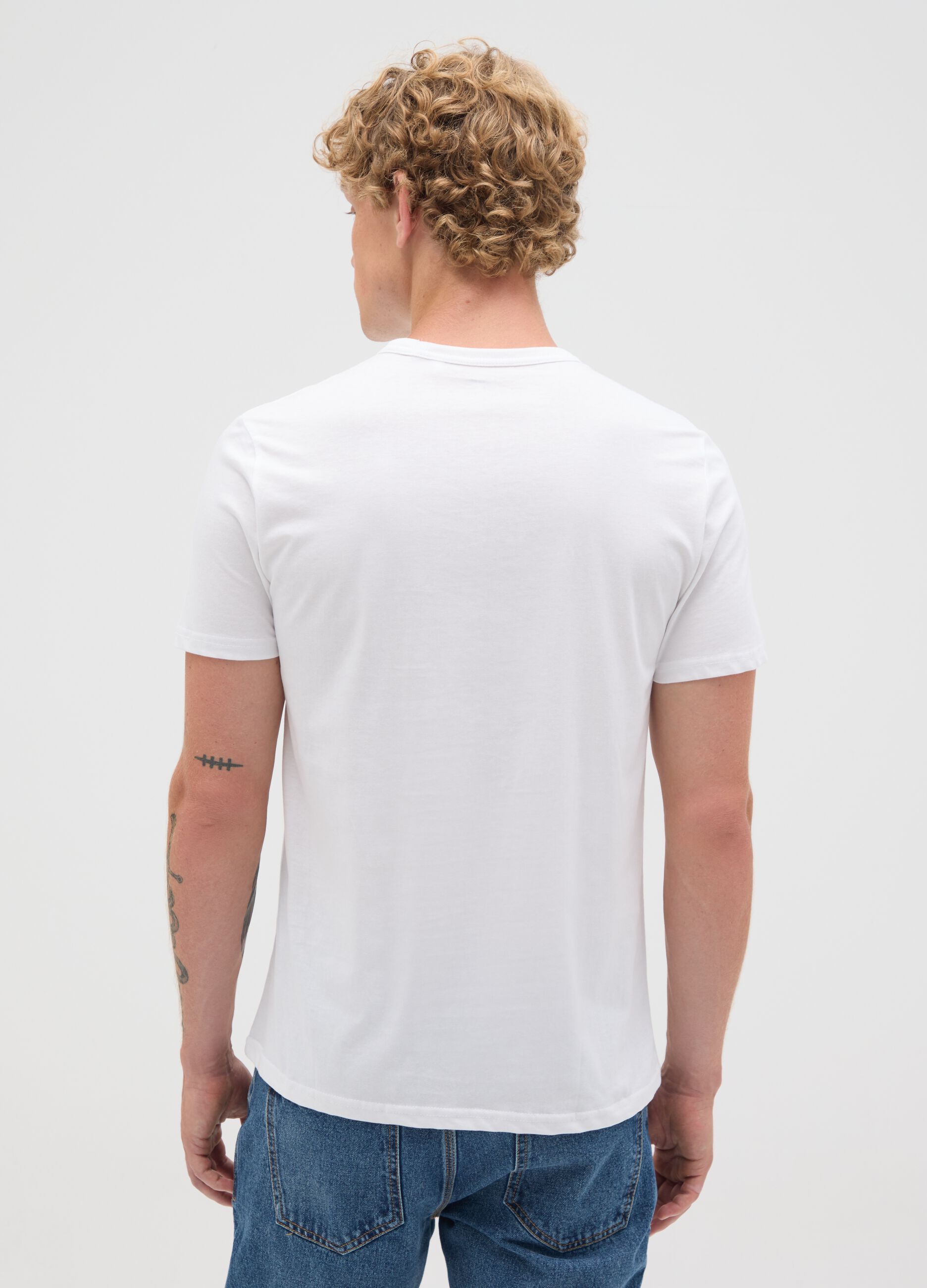 Men's white pure cotton t-shirt in regular fit