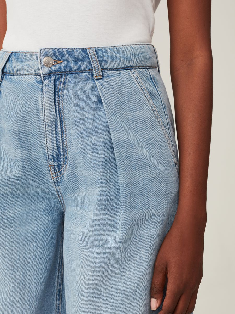 Jeans wide leg a vita alta con pinces_3