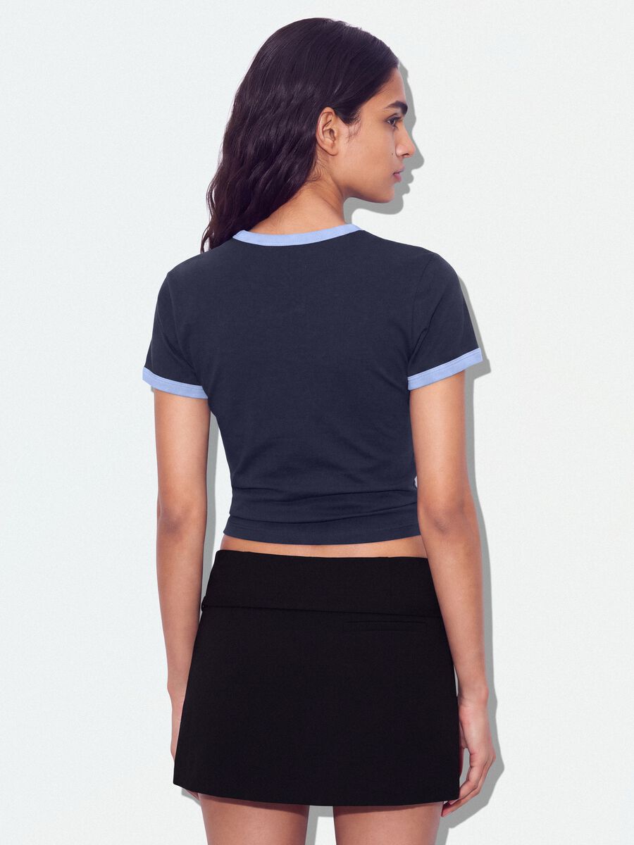 Blue stretch-cotton fitted T-shirt with contrast trims_3