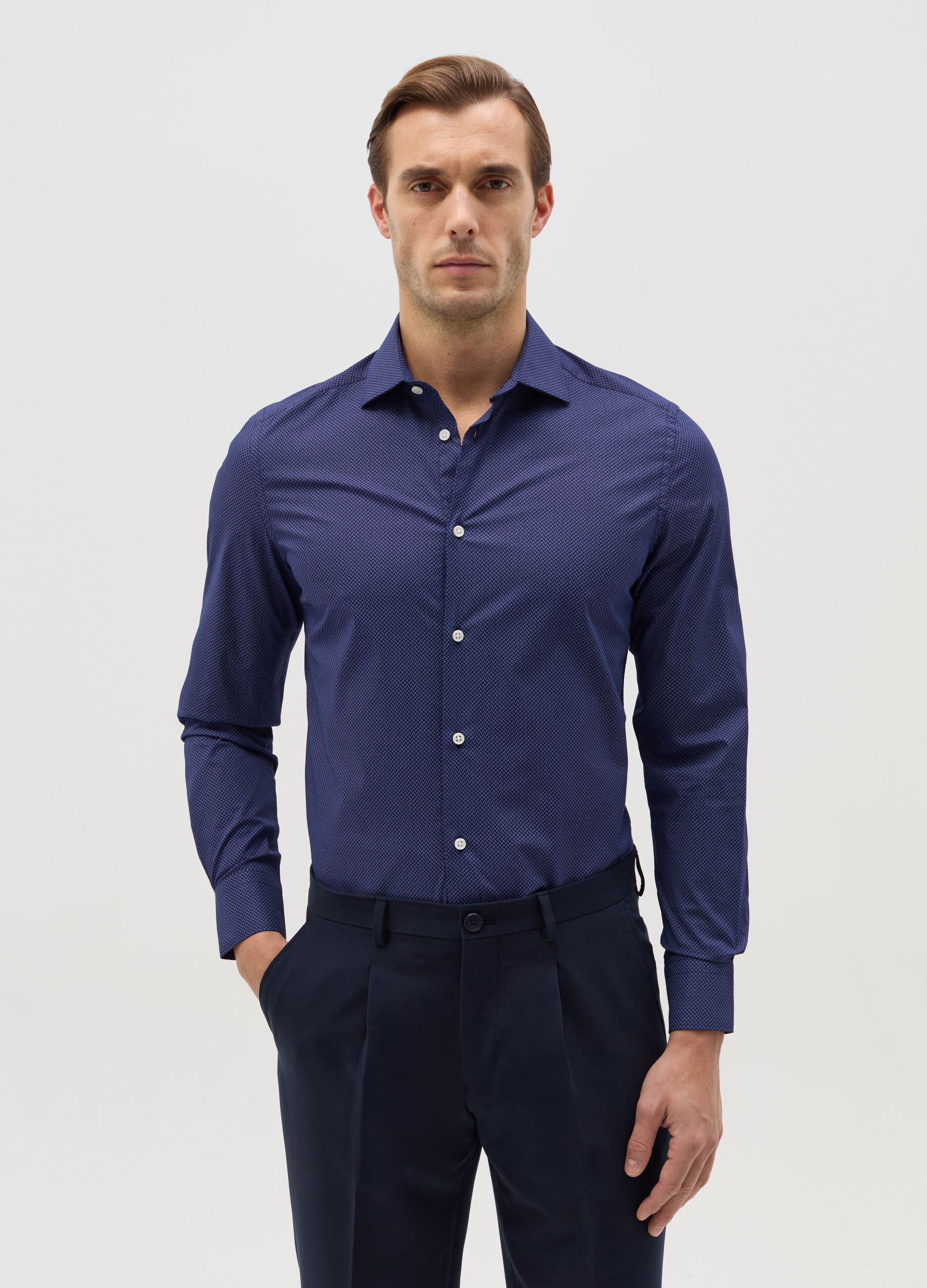 Slim-fit shirt with micro pattern