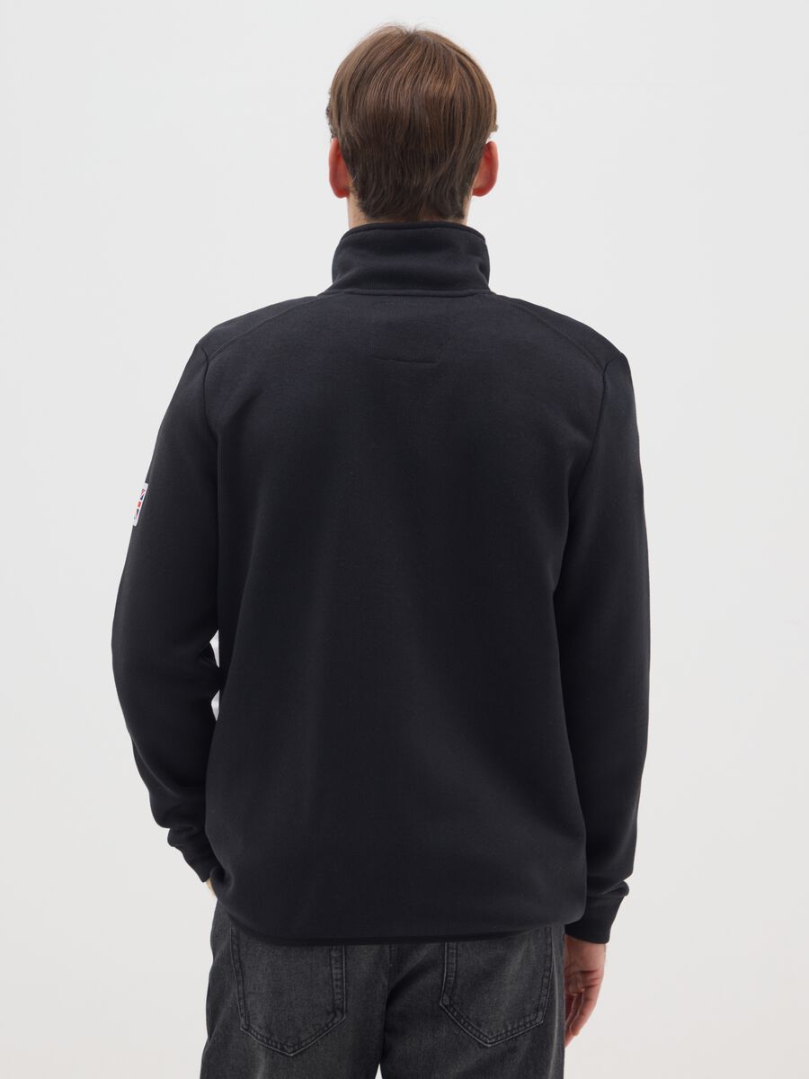 Black full zip sweatshirt_2