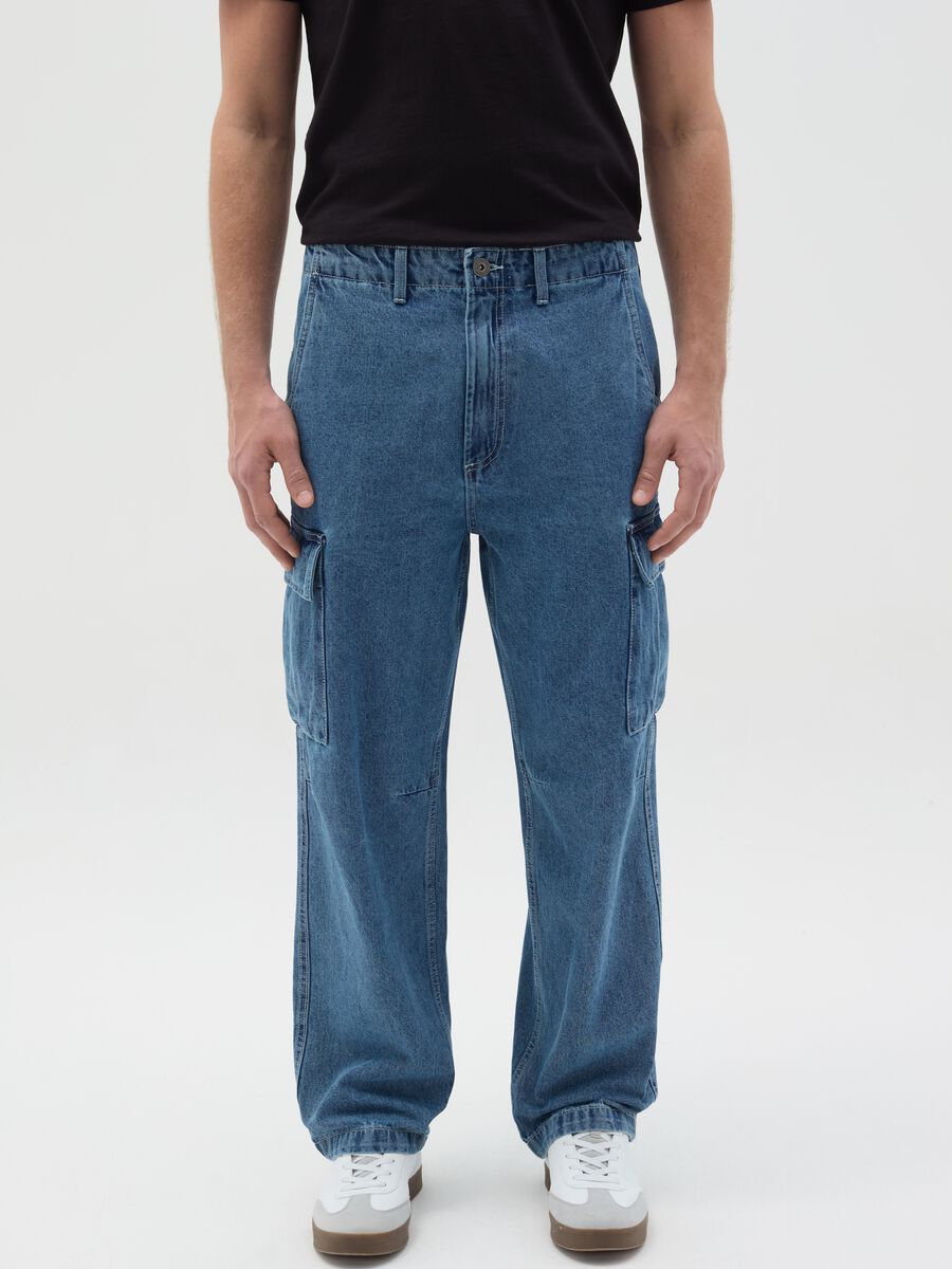 Acid wash cargo jeans_1