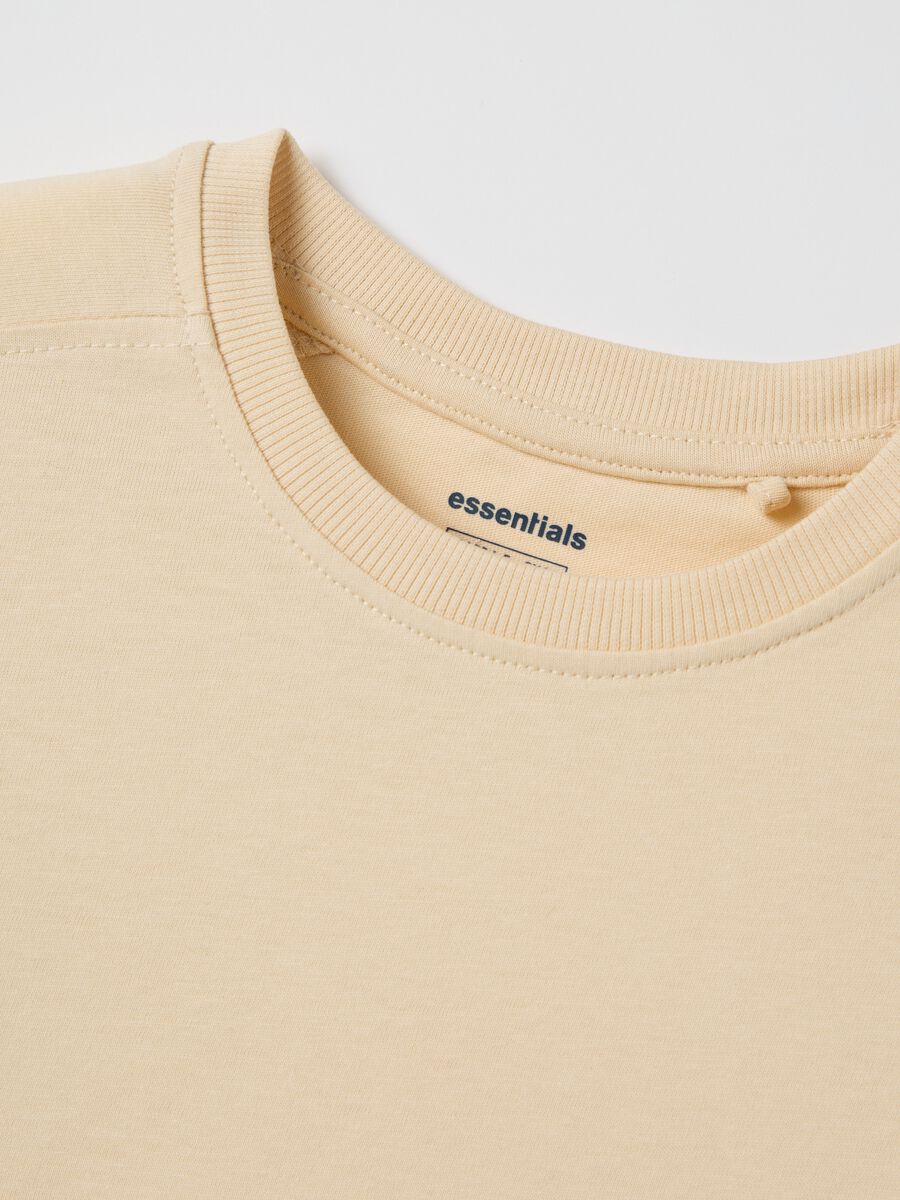 Essential white boxy-fit T-shirt in organic cotton_2