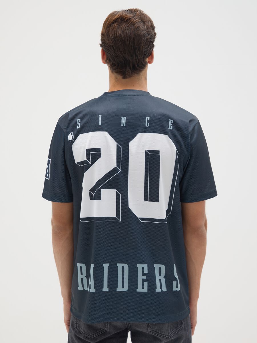 Blue T-shirt with Las Vegas Raiders graphics_2