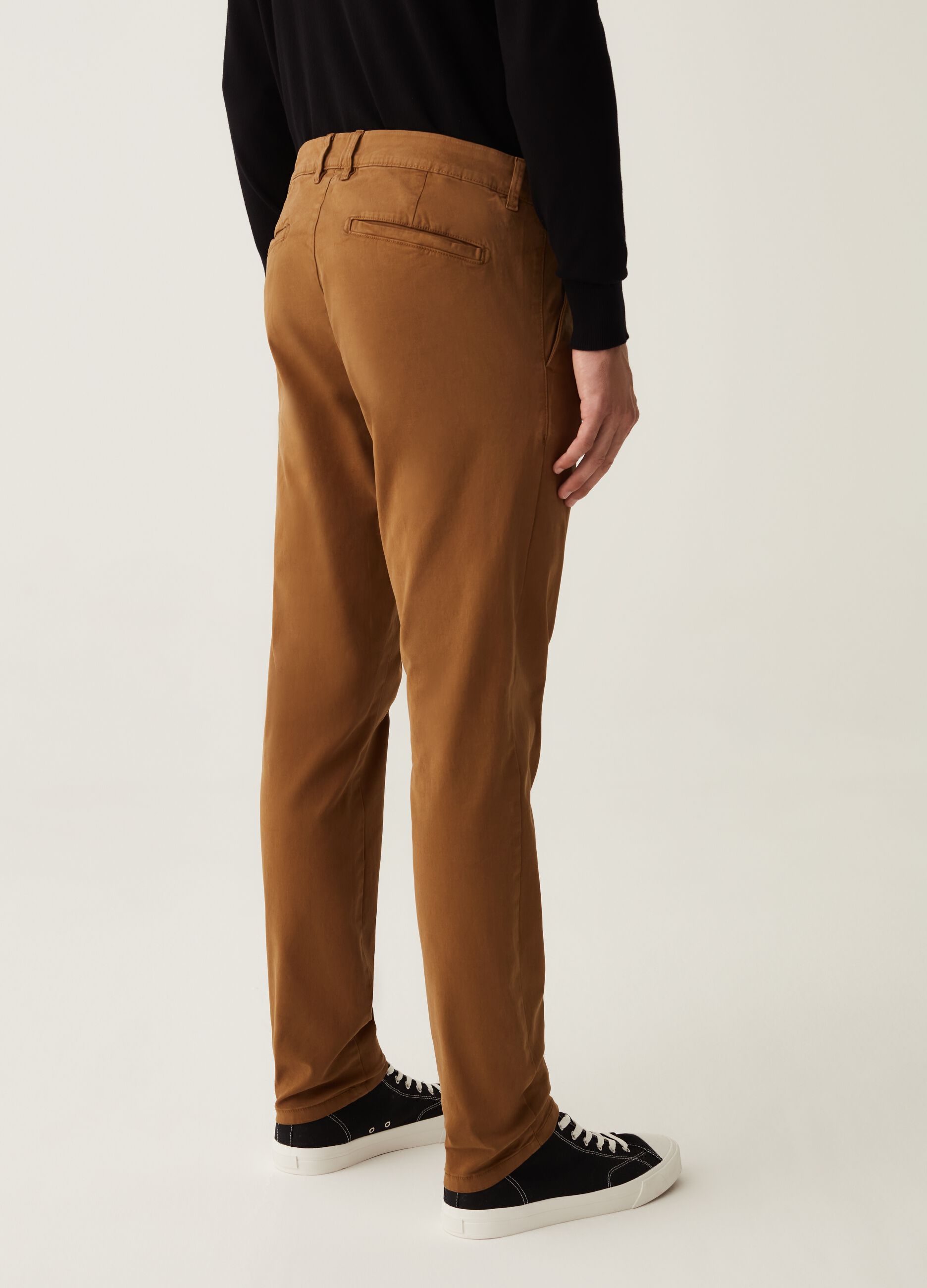 Pantaloni mizuno uomo marrone top