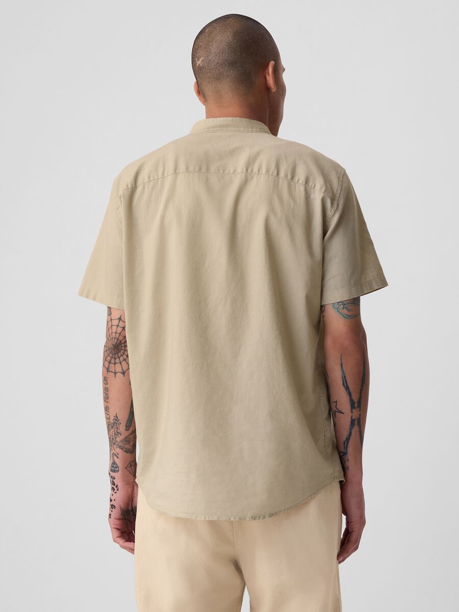 Short-sleeved shirt with Mandarin collar_2
