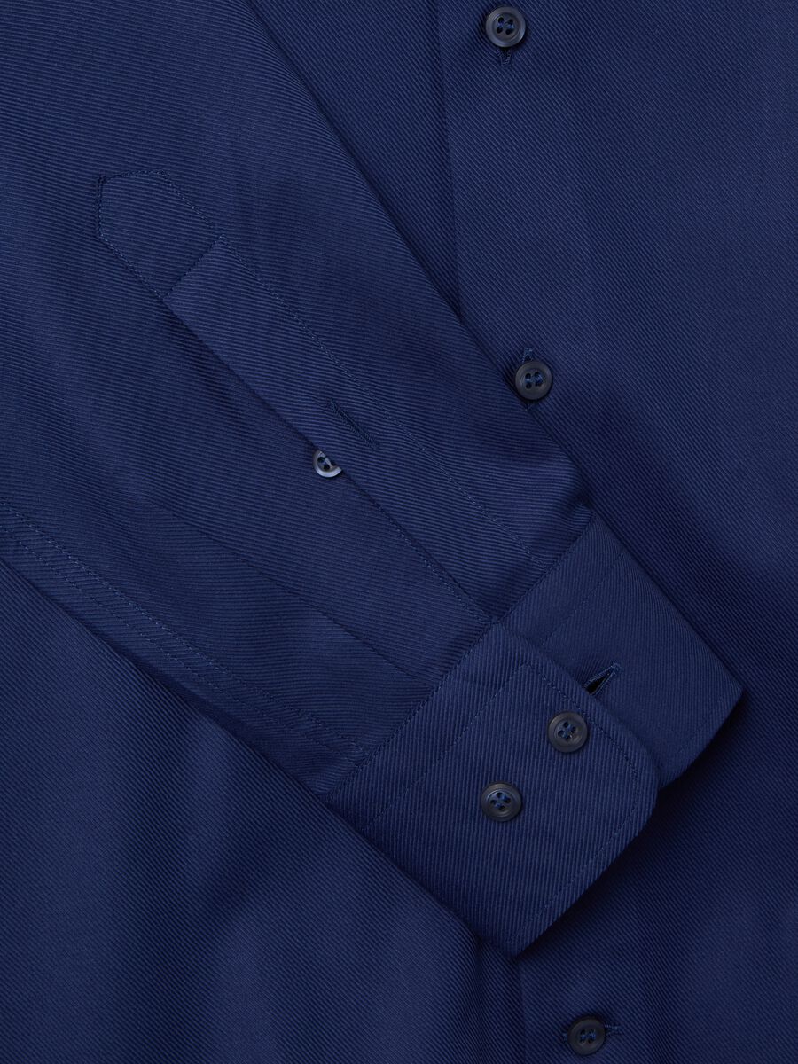 Slim-fit solid colour easy-iron shirt_5