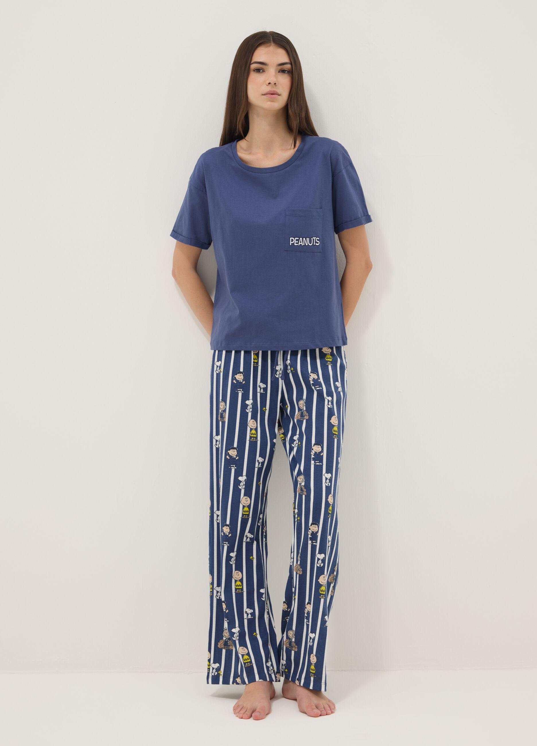 Blue pure cotton regular fit pyjamas with Peanuts prints
