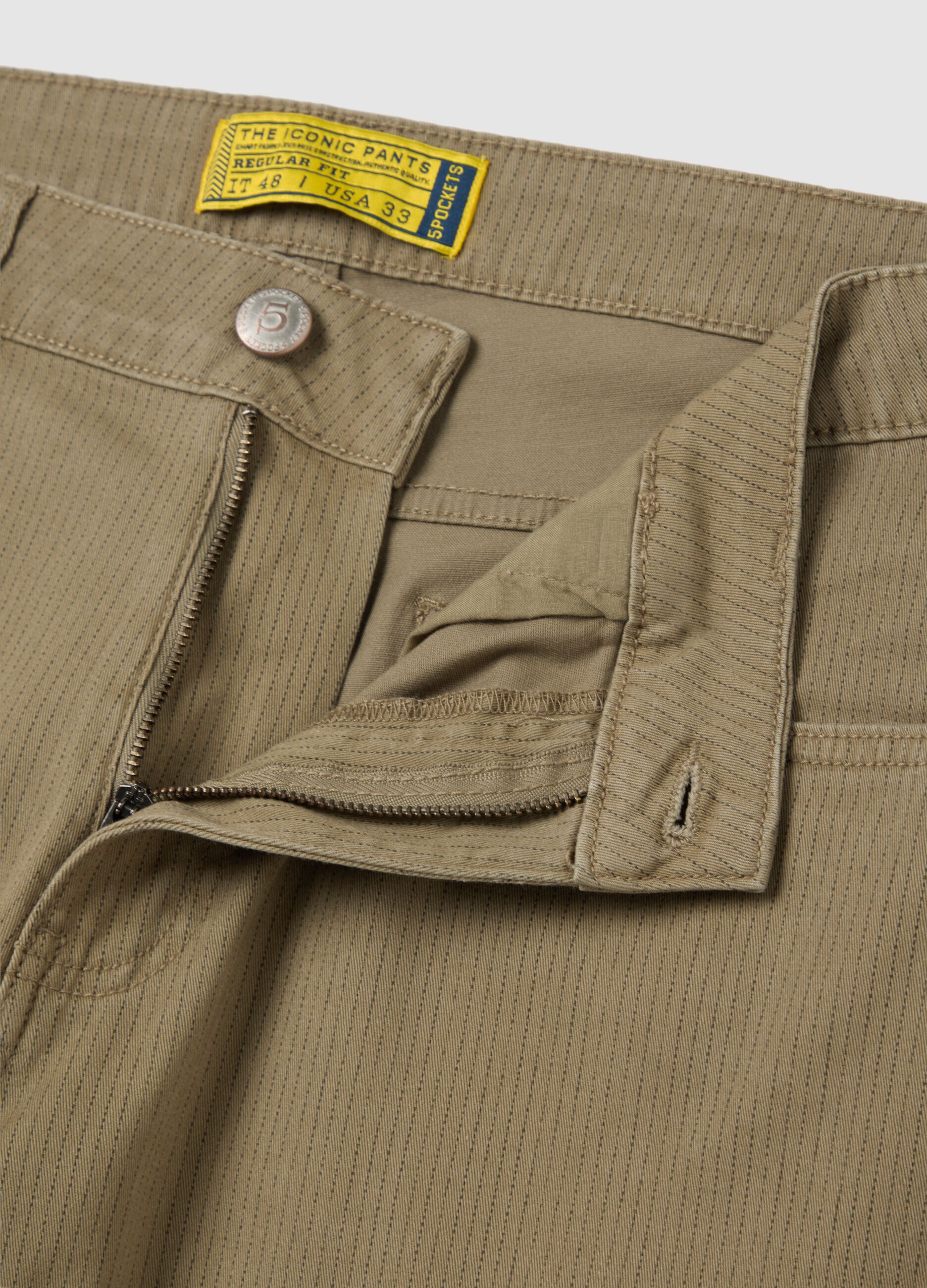 Shorts da uomo in cotone elasticizzato verde regular fit cinque tasche