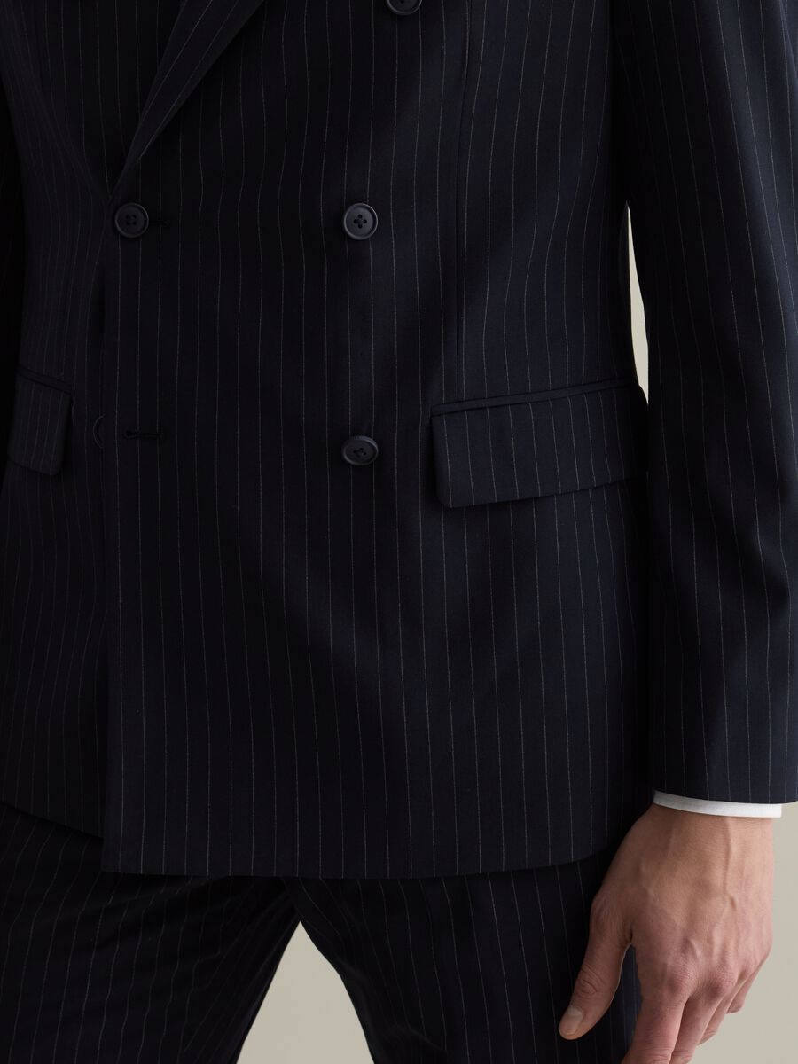 Abito gessato doppiopetto easy fit_2