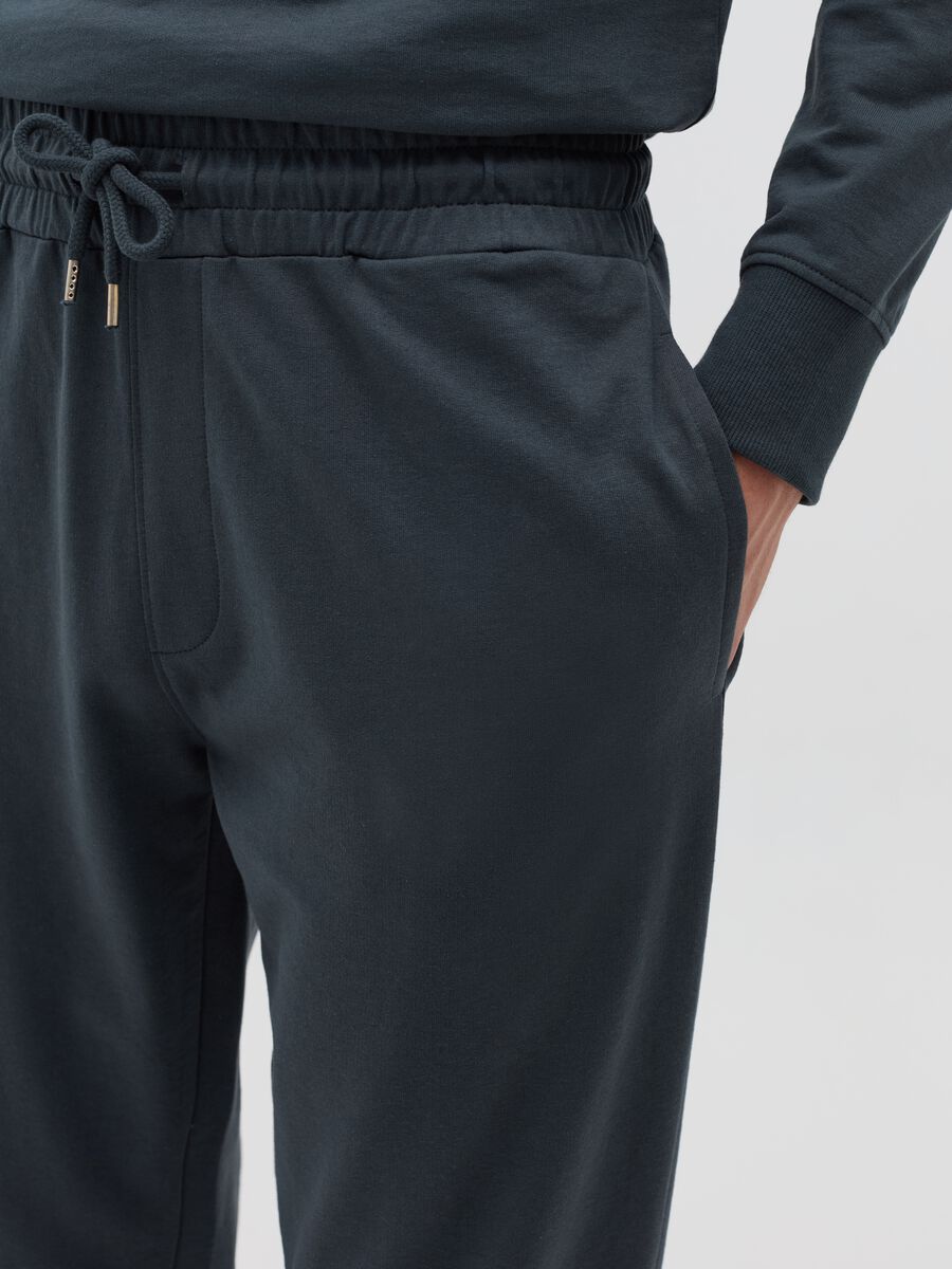 Fleece joggers with drawstring_2