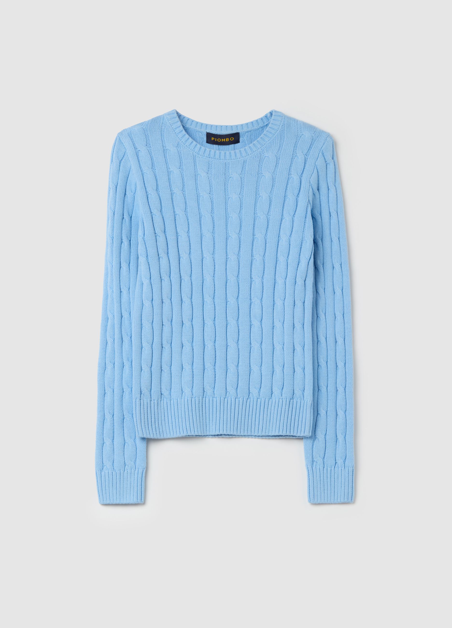 Ribbed pullover with cable-knit design