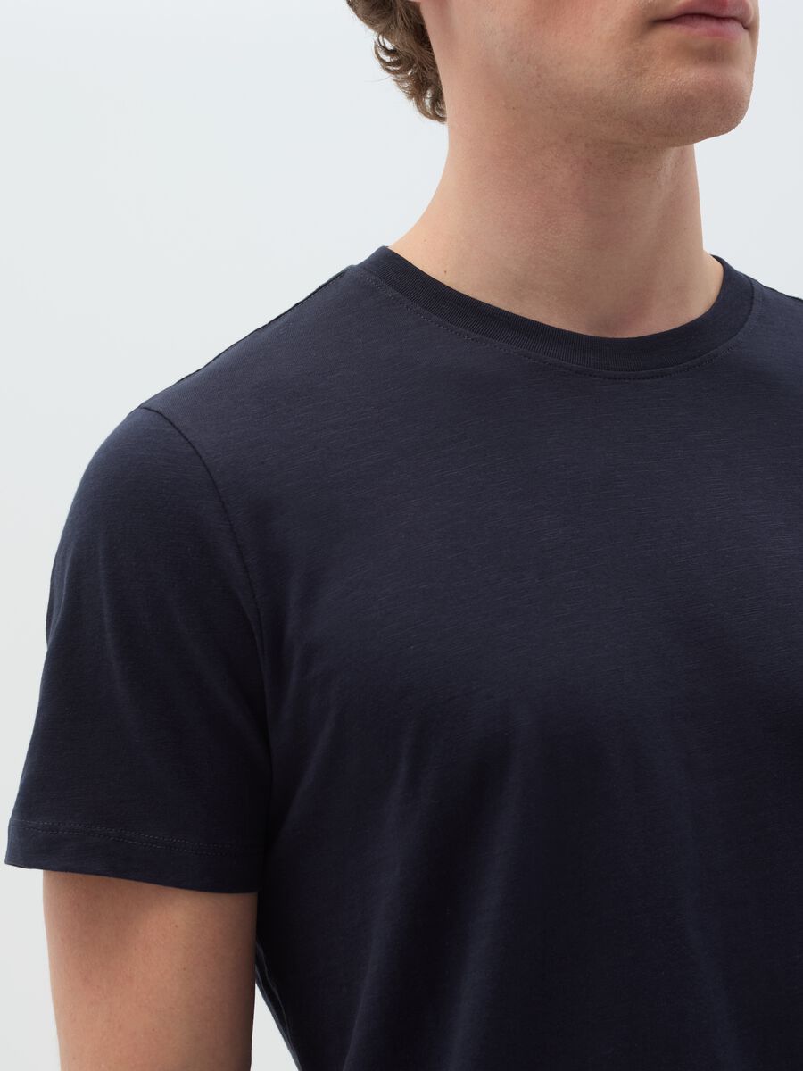 T-shirt in slub cotton with round neck_3
