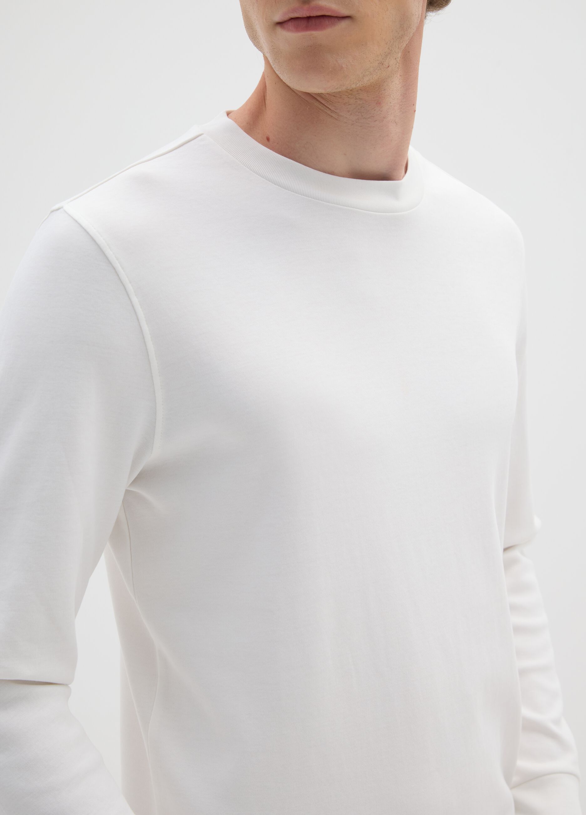 White cotton long sleeve top