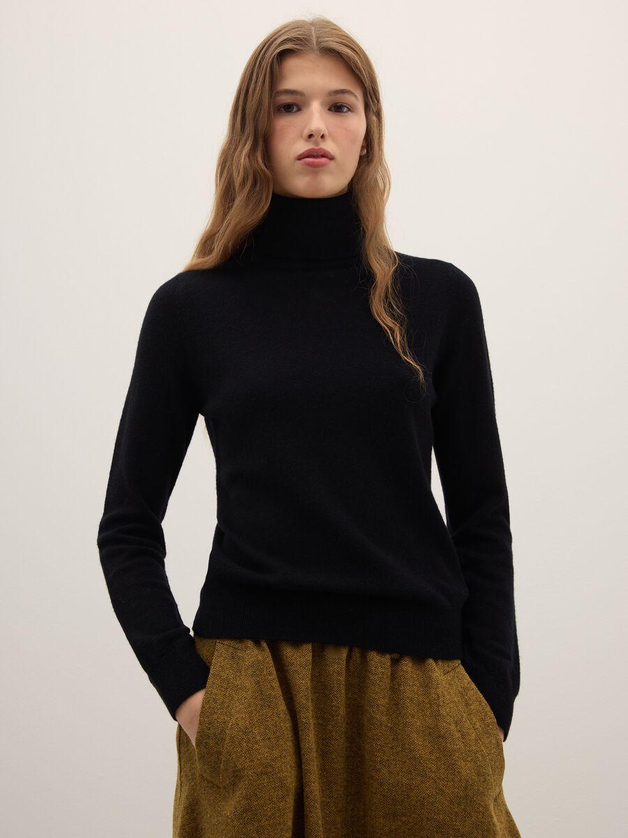Black pure wool high-neck regular fit sweater_1