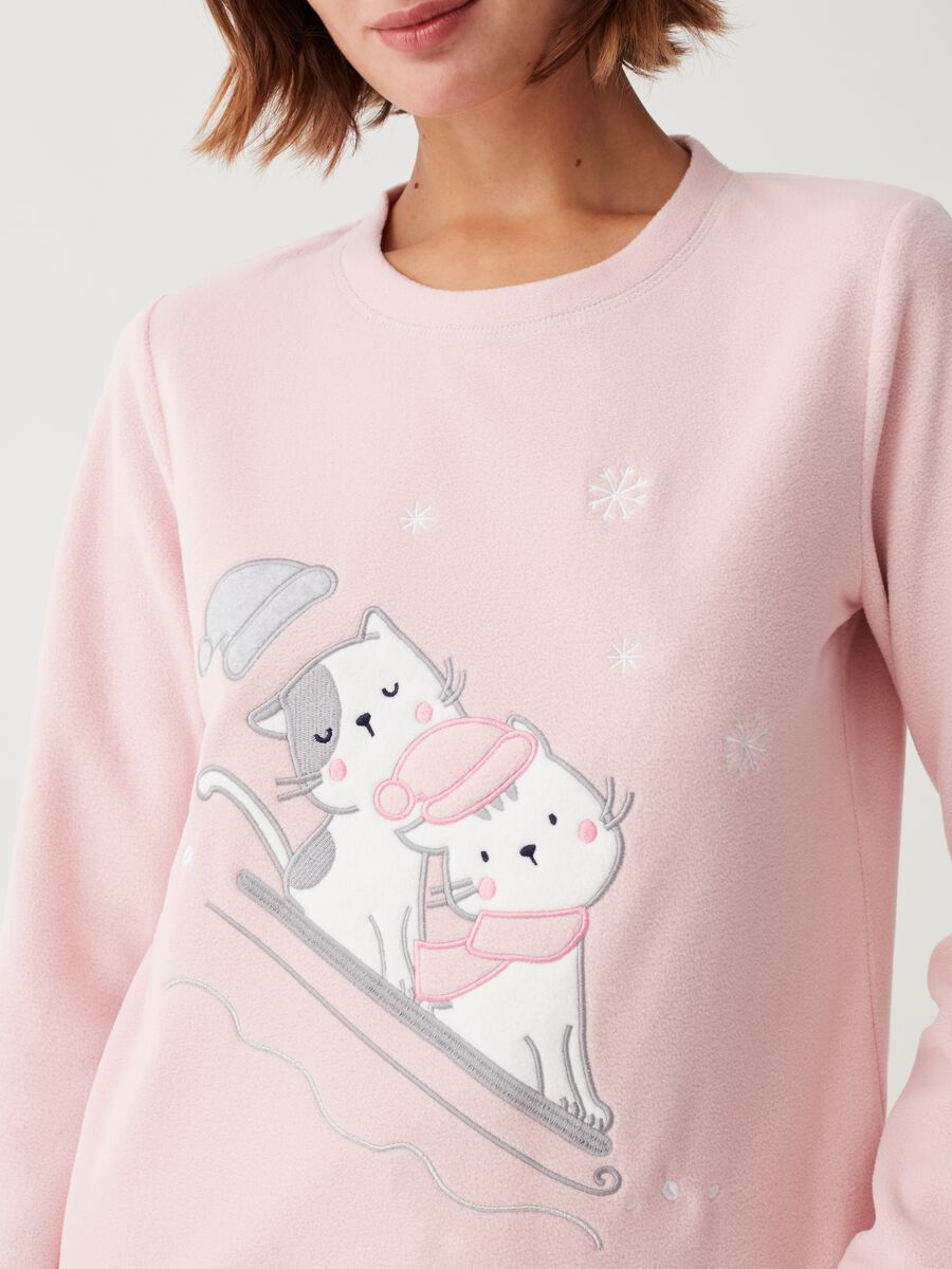 Pigiama in pile con ricamo gatti natalizi_3