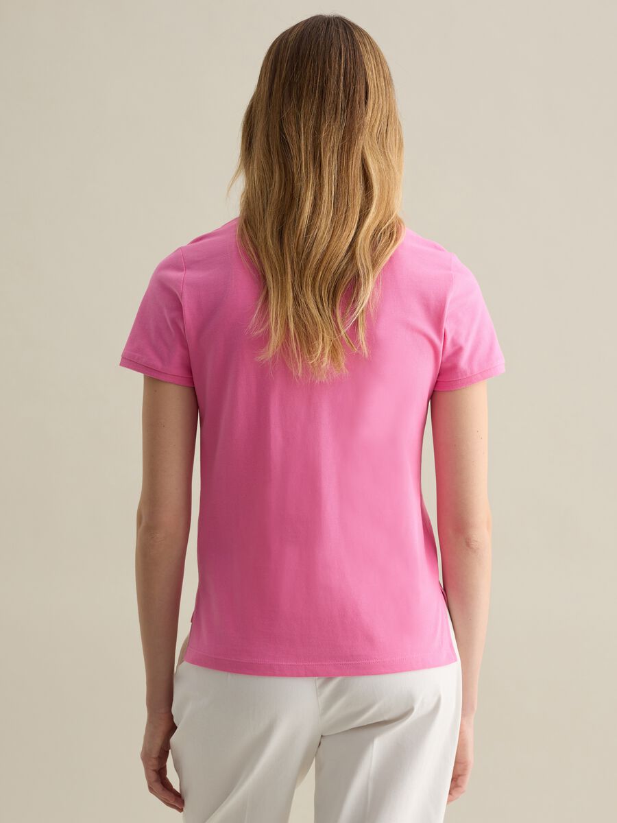 Pink short-sleeved polo shirt in piquet_3