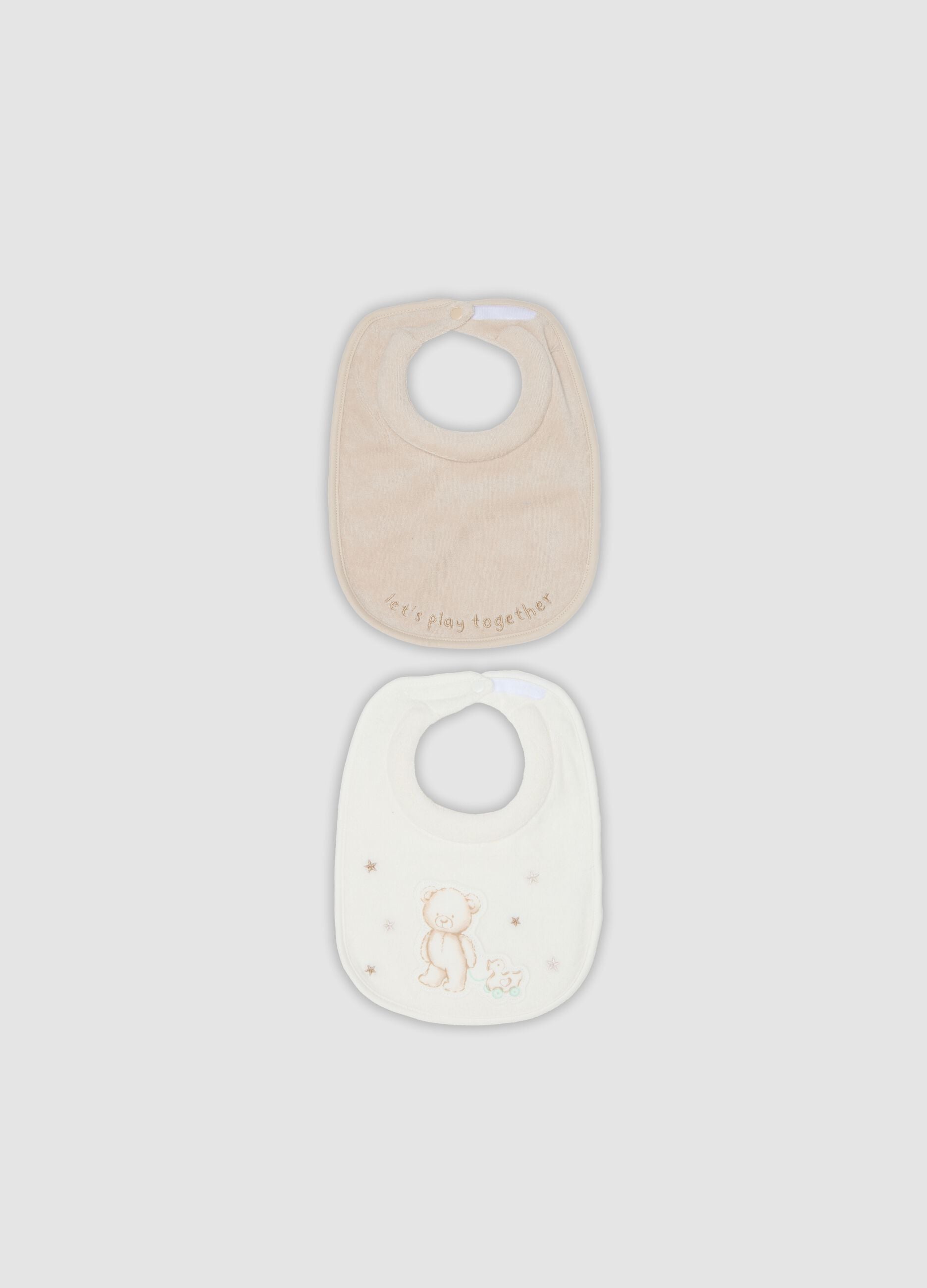 2-pack beige organic cotton baby bibs