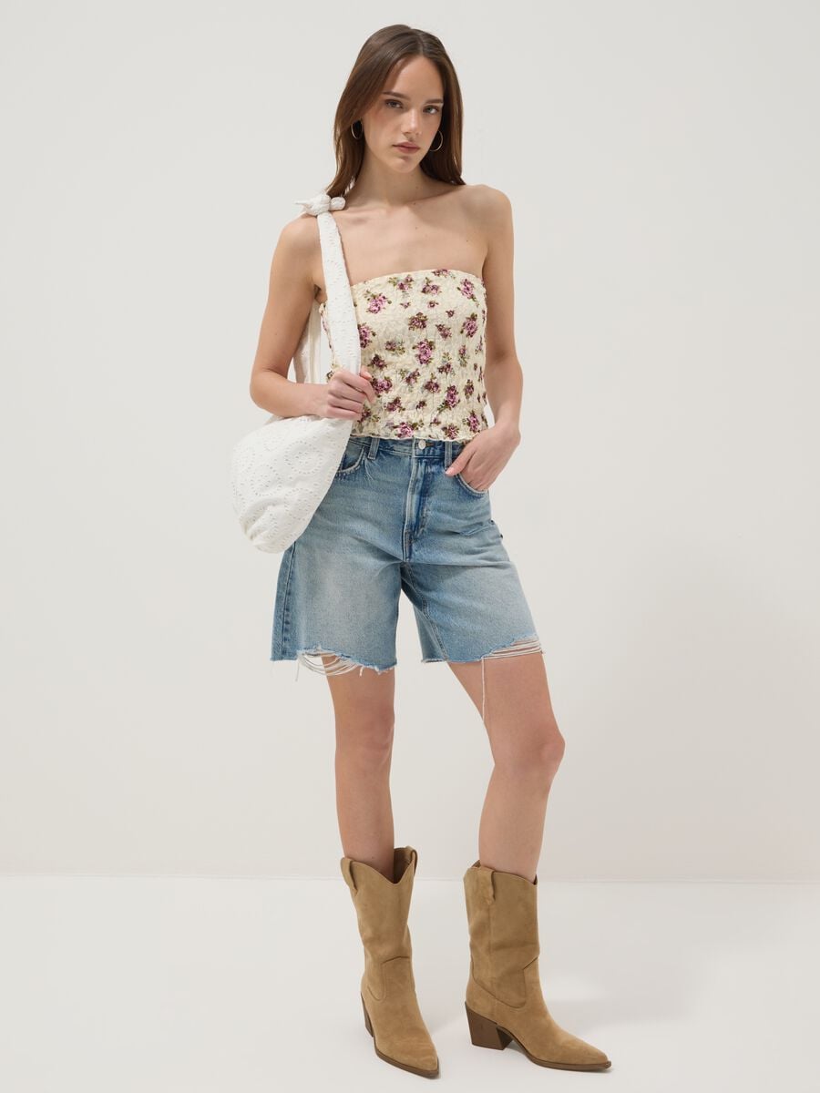 Top beige corto in tessuto elasticizzato a fiori regular fit_1