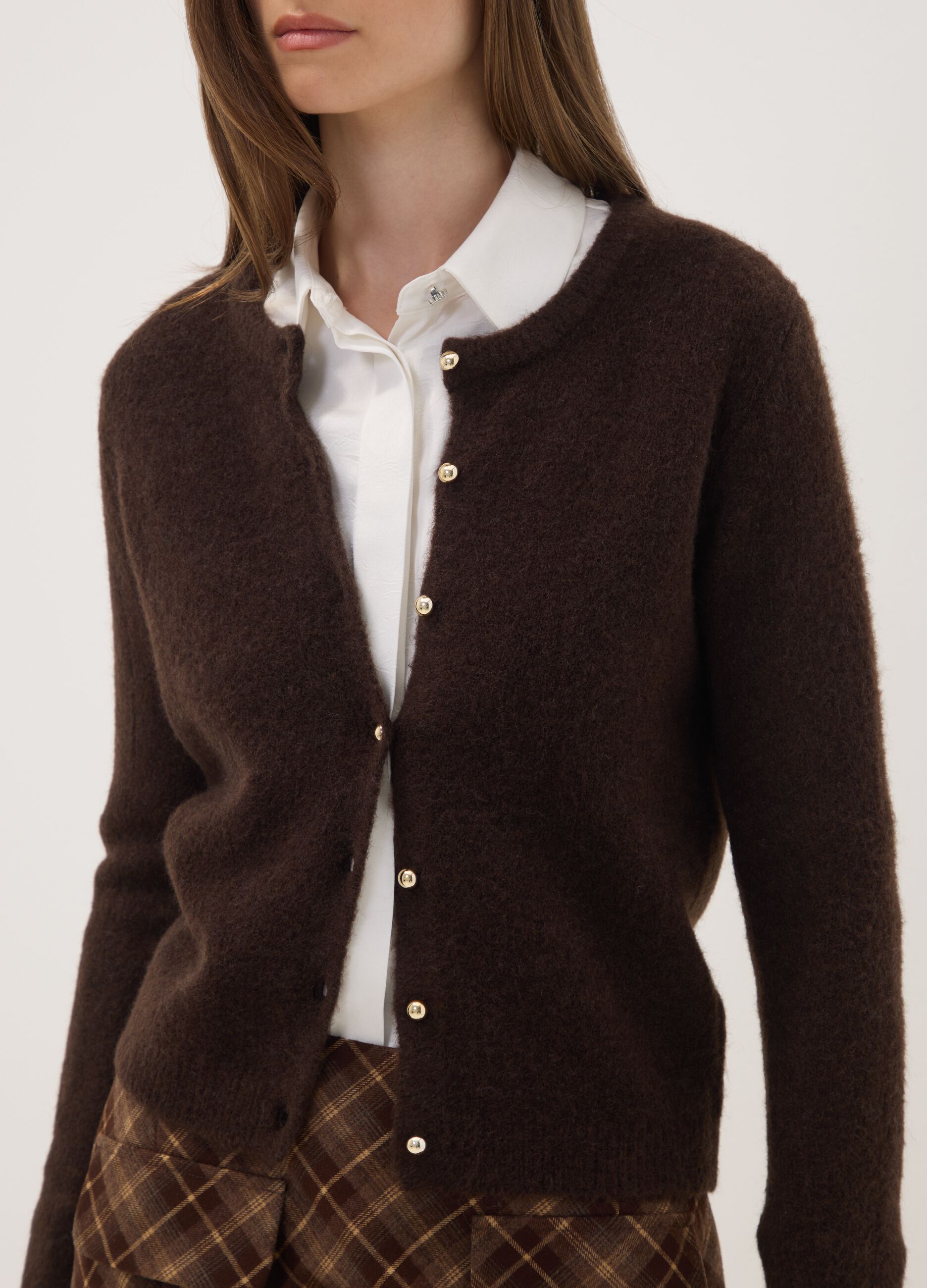 Brown stretch wool crew-neck cardigan, regular fit