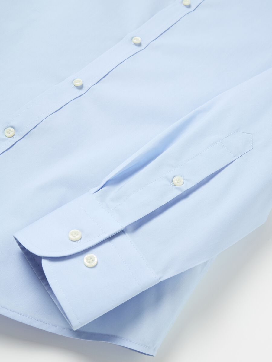 Solid colour slim fit shirt_5