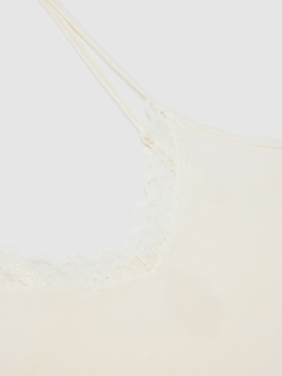 White Regular Fit Vest_1