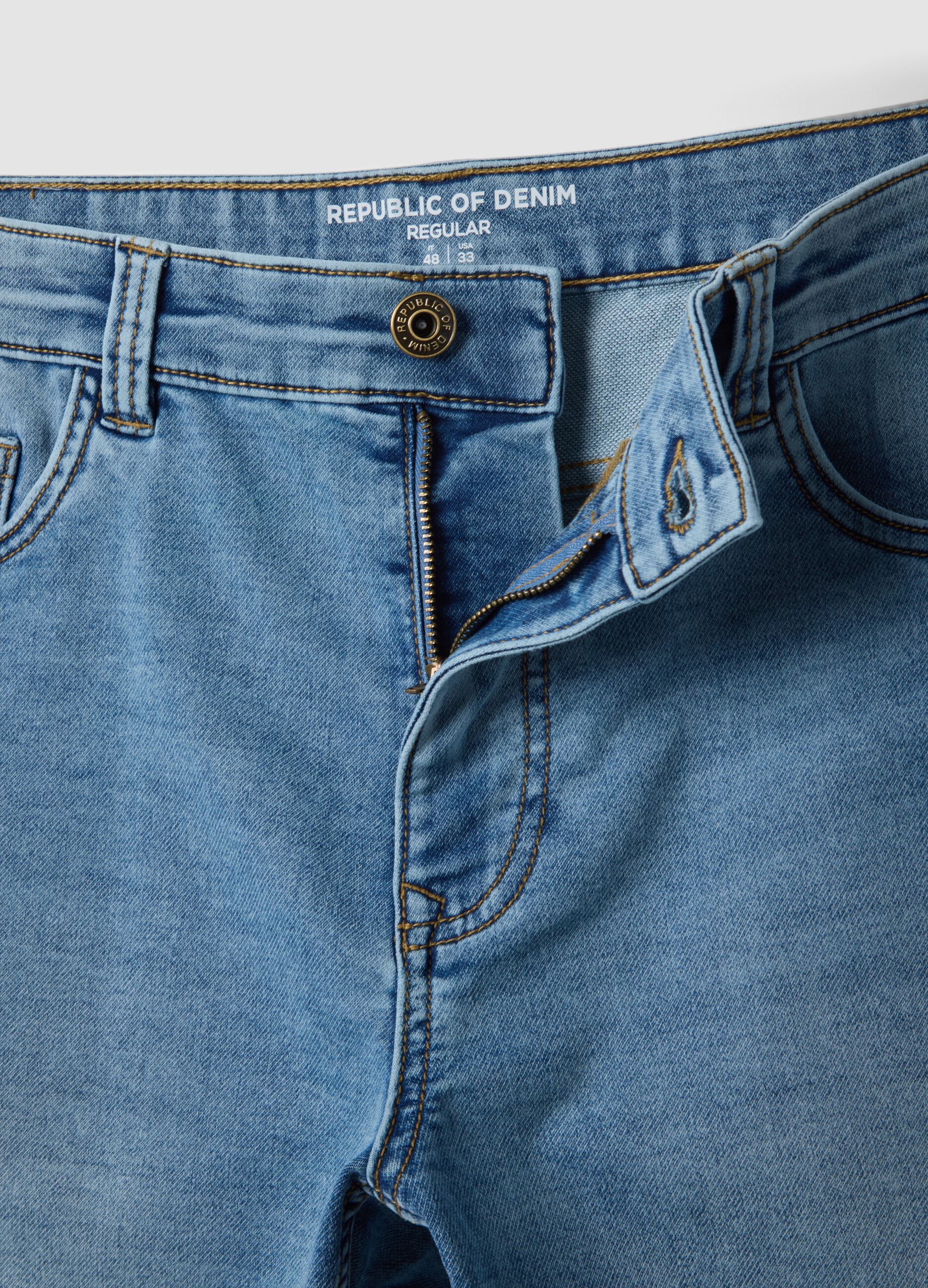 Blue stretch cotton-blend denim shorts, regular fit